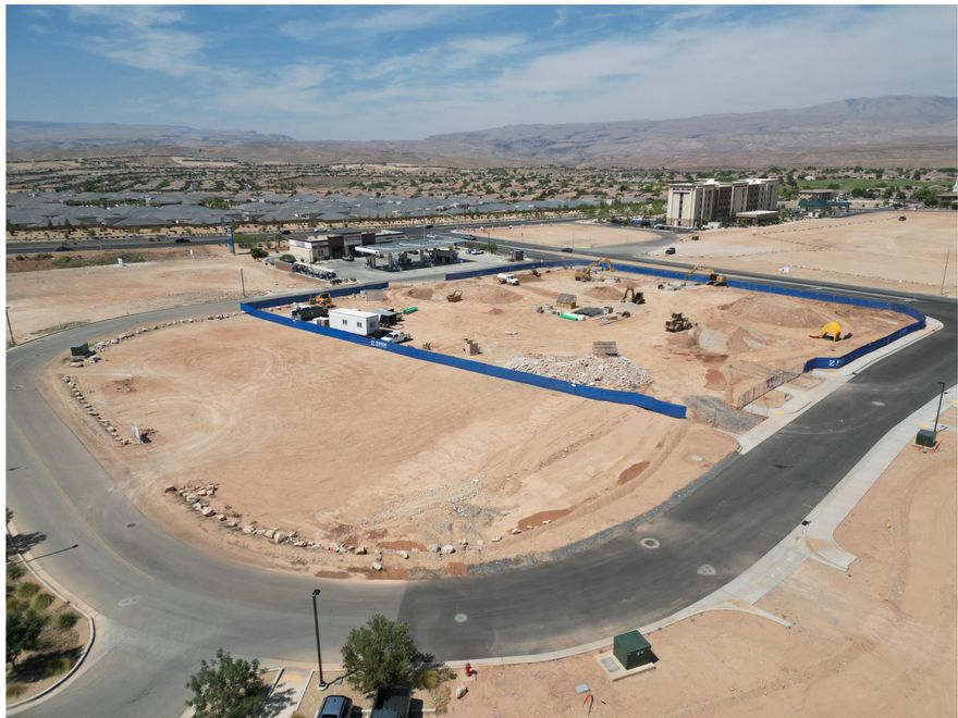 The construction has begun and Starbucks and Cafe Rio have locked in their spot! This incredible opportunity to join other national retailers at ground zero of the Sun River Commons shopping era! Smith's Marketplace, Del Taco, In&Out, Cafe Rio, Les Schwab and Auto Zone have all called their spot!  In building 1 there is just one spot left approx. 1900 SQFT. In building 2 where Cafe Rio will set up shop - there are 3 spaces approx. 1455, 1465 &1475 sqft available. Listing information deemed reliable buyer to verify. Please call for details.