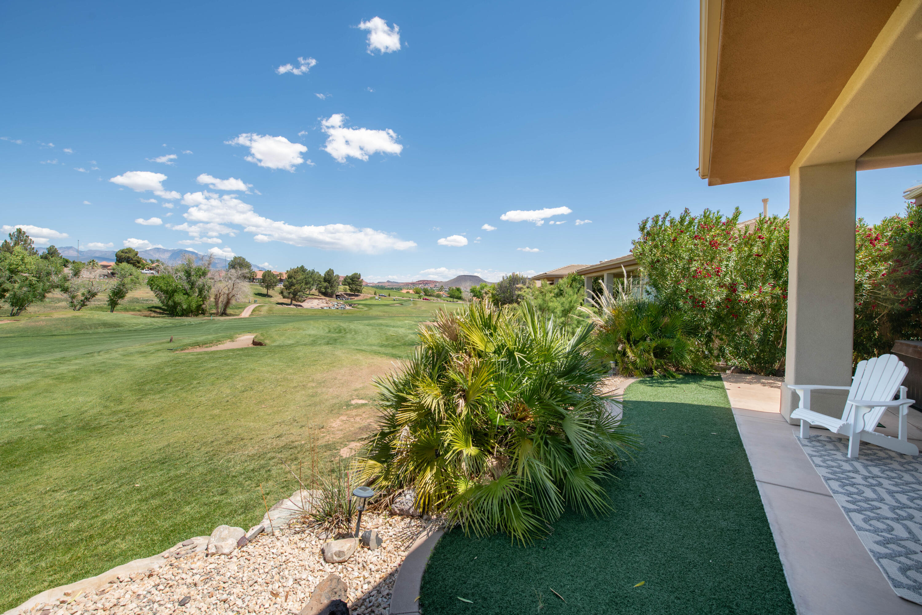 BELLSERA TOWNHOMES AT SUNBROOK - Residential