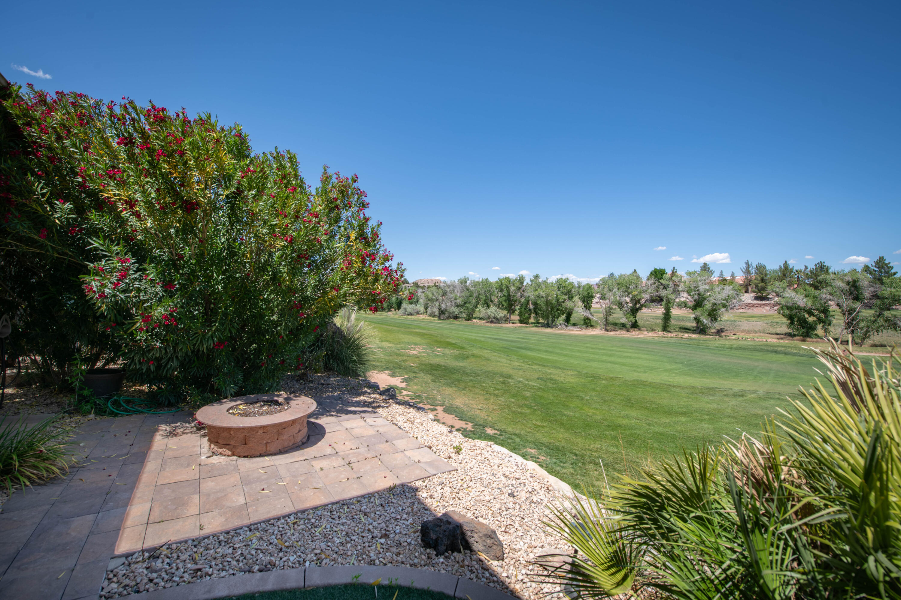 BELLSERA TOWNHOMES AT SUNBROOK - Residential