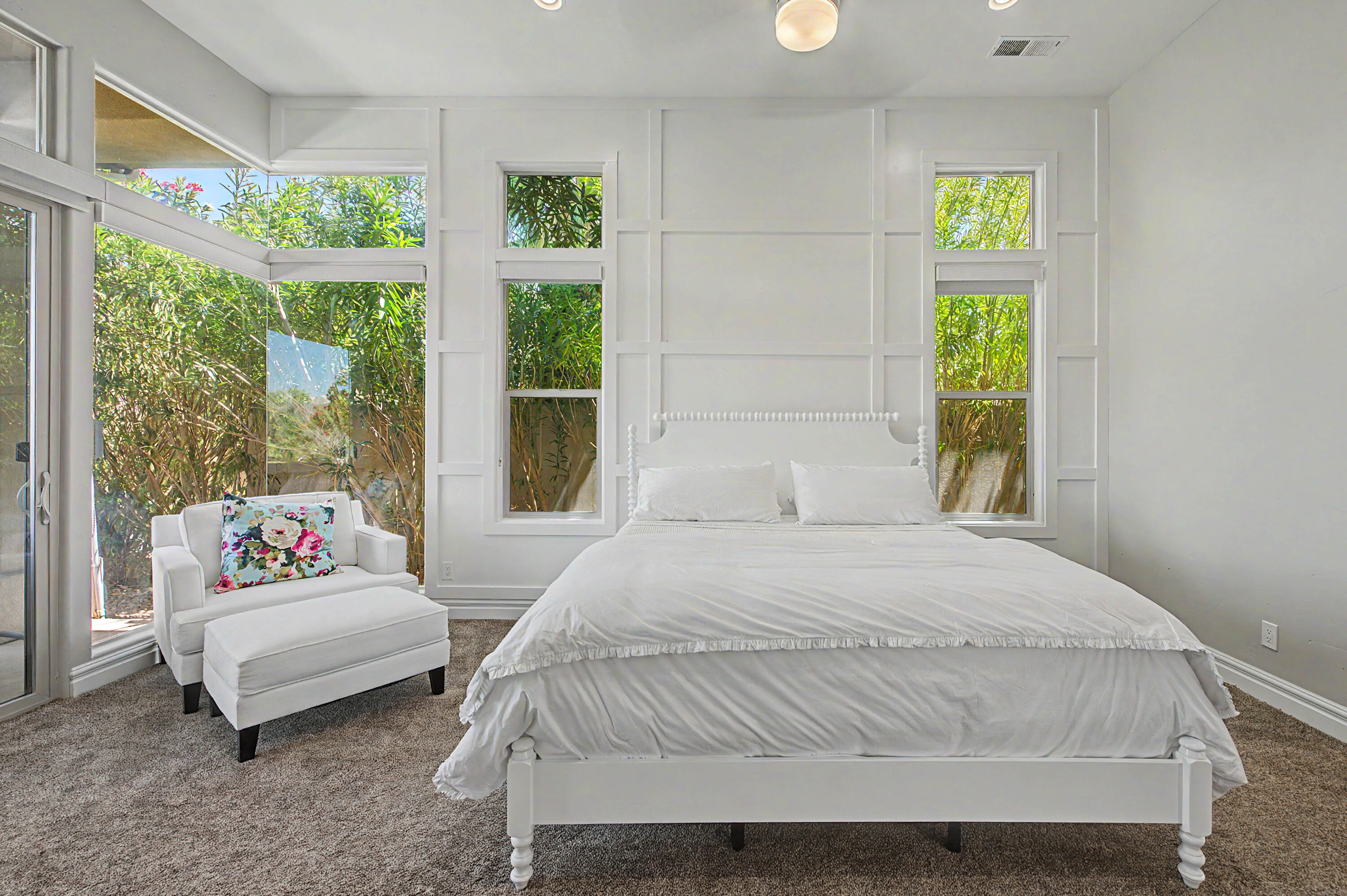 BELLSERA TOWNHOMES AT SUNBROOK - Residential