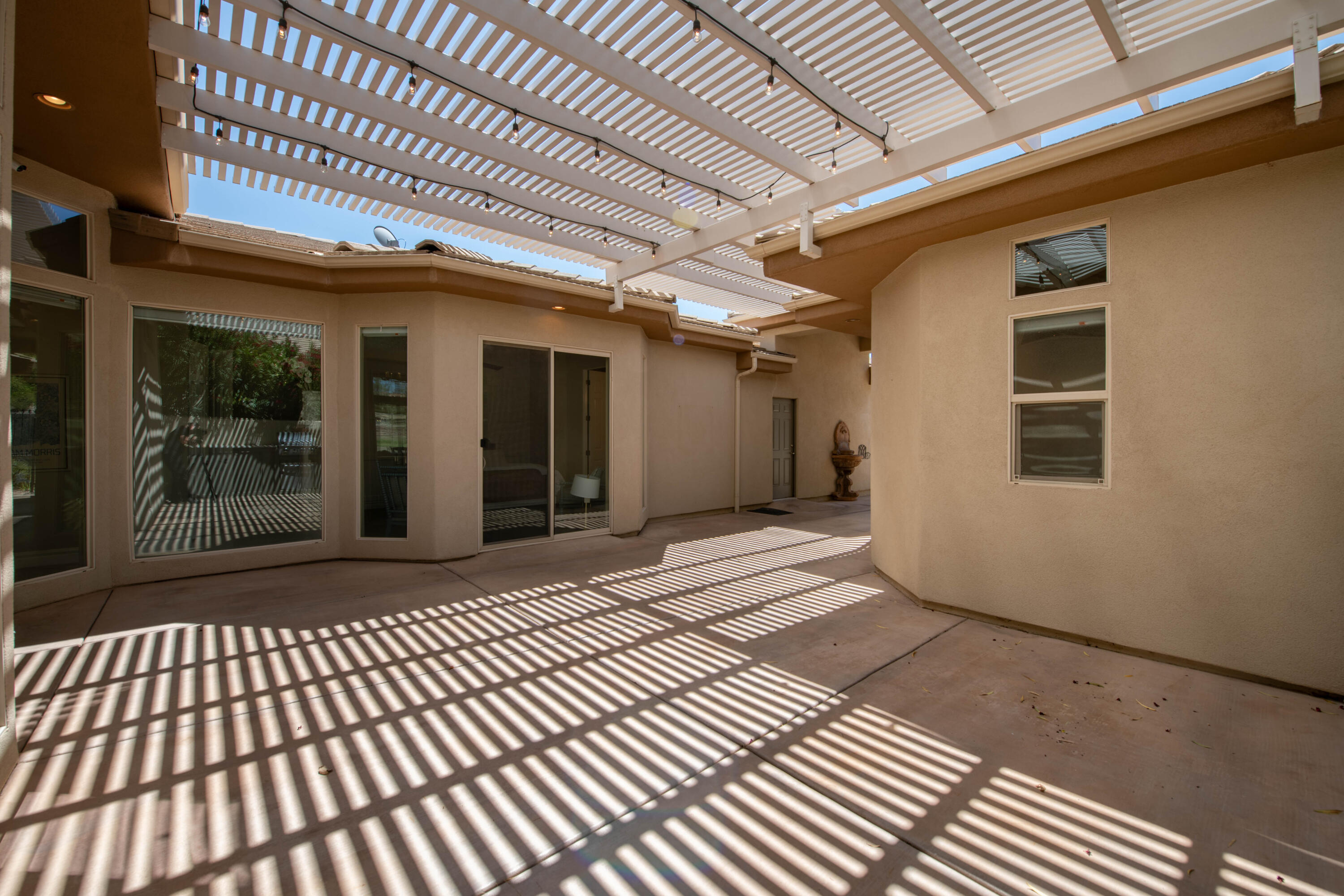BELLSERA TOWNHOMES AT SUNBROOK - Residential