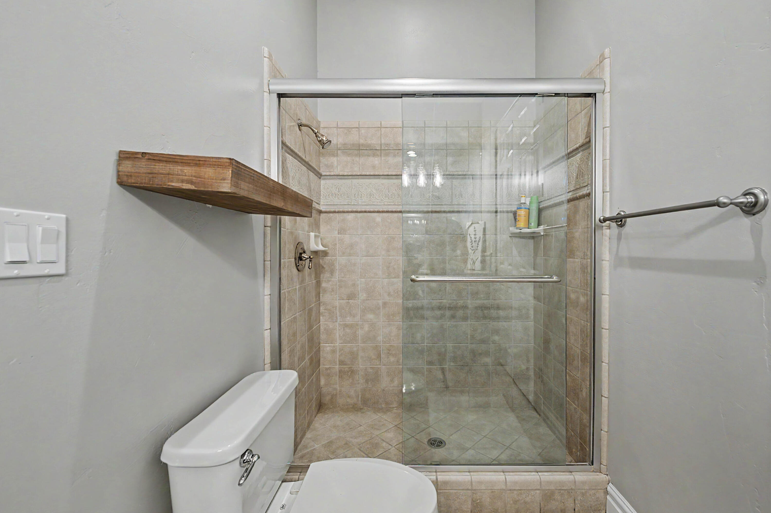 BELLSERA TOWNHOMES AT SUNBROOK - Residential