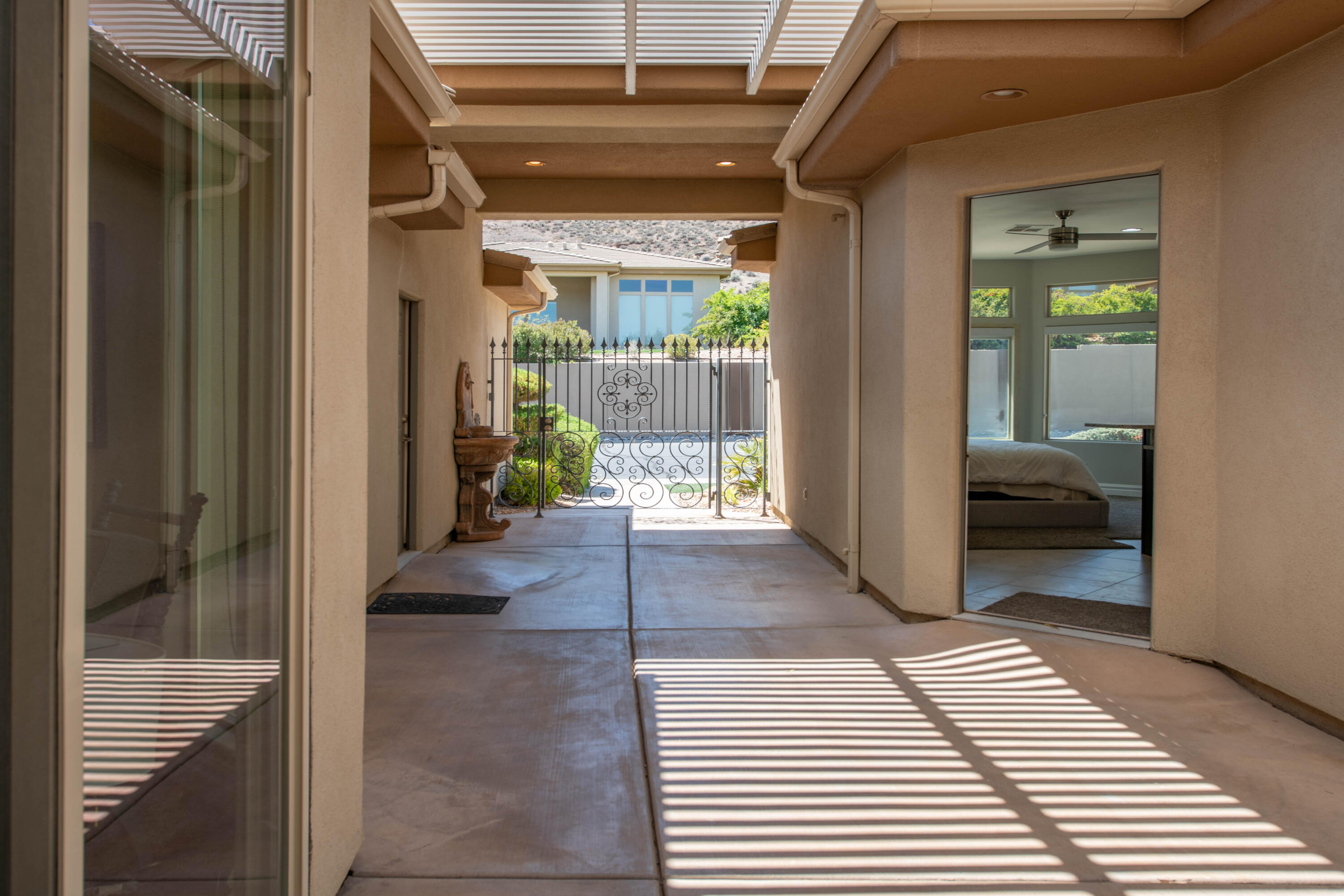 BELLSERA TOWNHOMES AT SUNBROOK - Residential