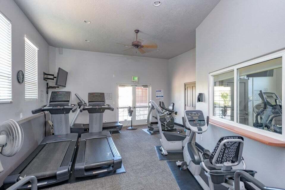 BELLSERA TOWNHOMES AT SUNBROOK - Residential