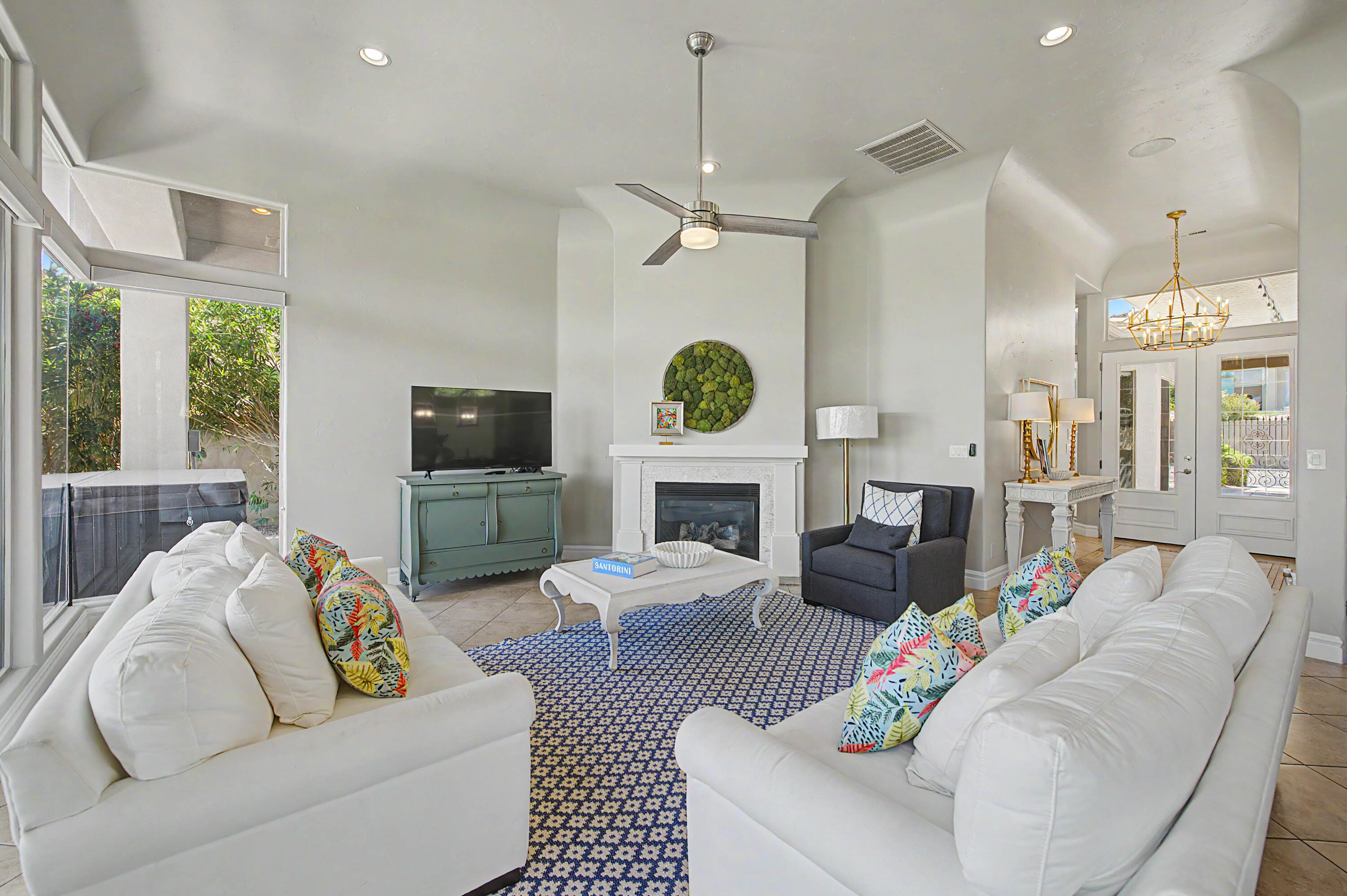 BELLSERA TOWNHOMES AT SUNBROOK - Residential