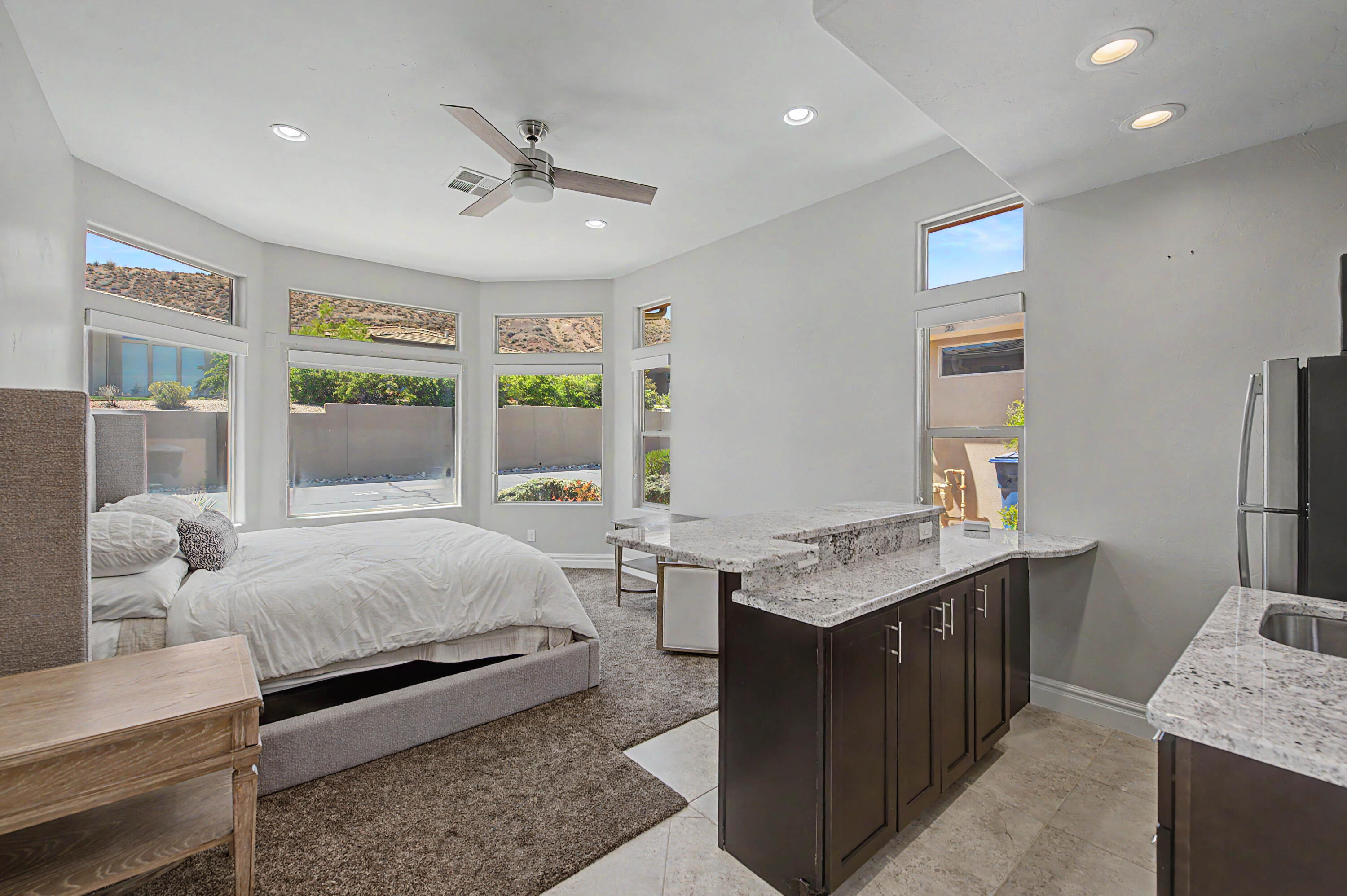 BELLSERA TOWNHOMES AT SUNBROOK - Residential