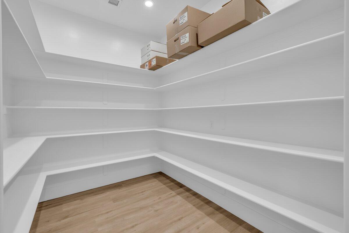 WHITWORTH ESTATES - Residential