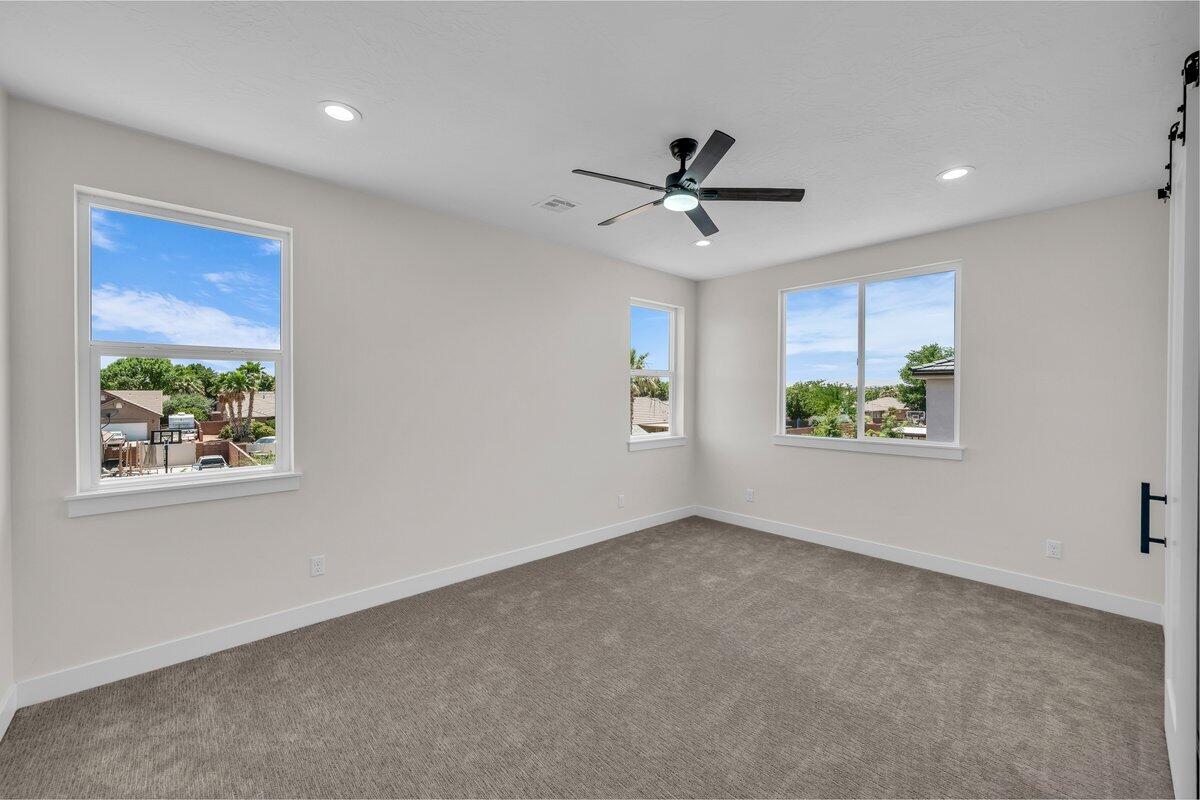 WHITWORTH ESTATES - Residential