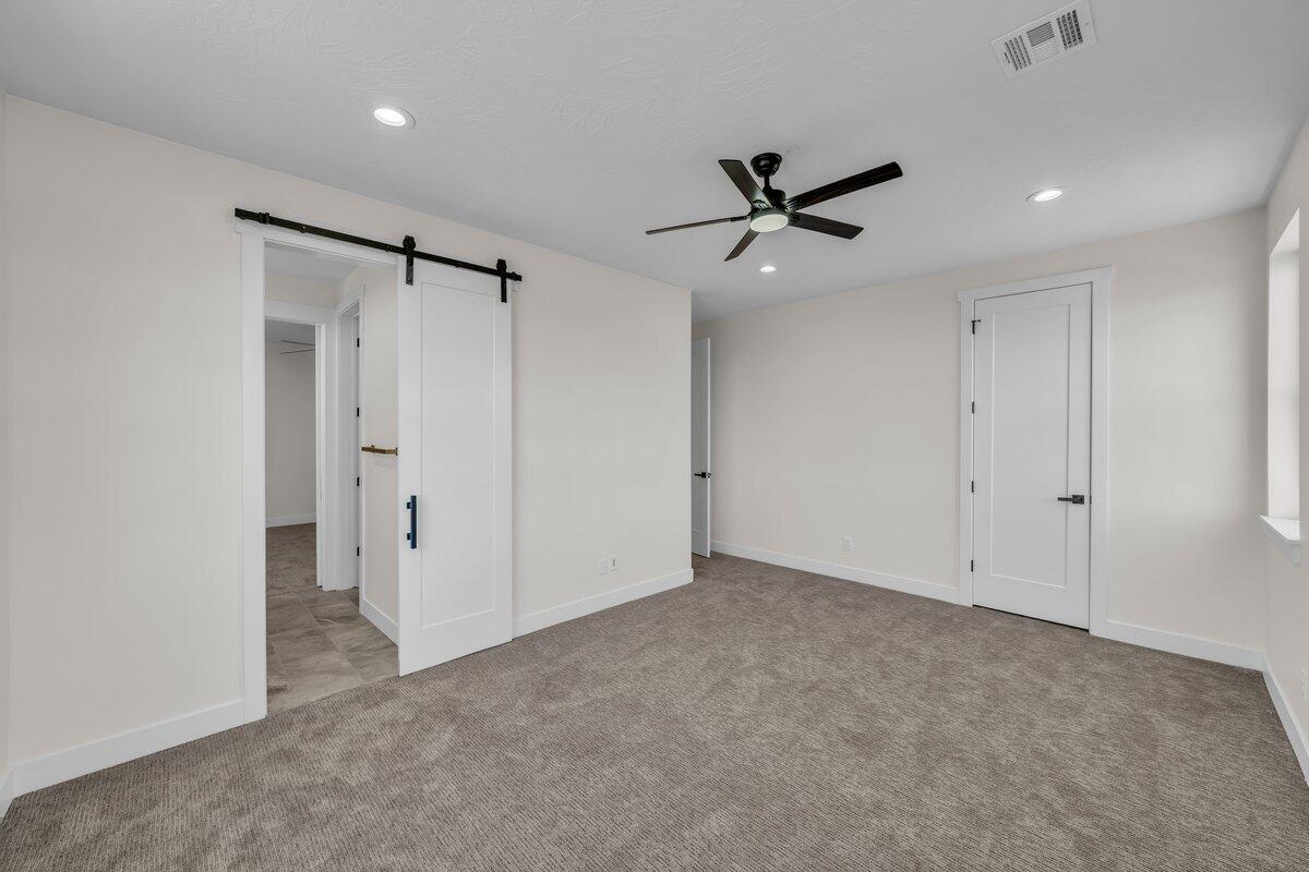 WHITWORTH ESTATES - Residential