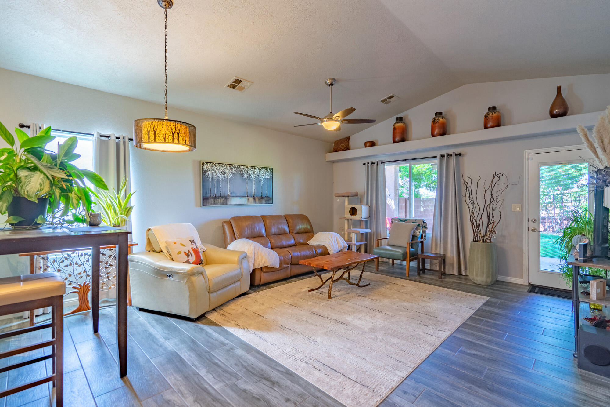 EMERALD RIDGE - Residential