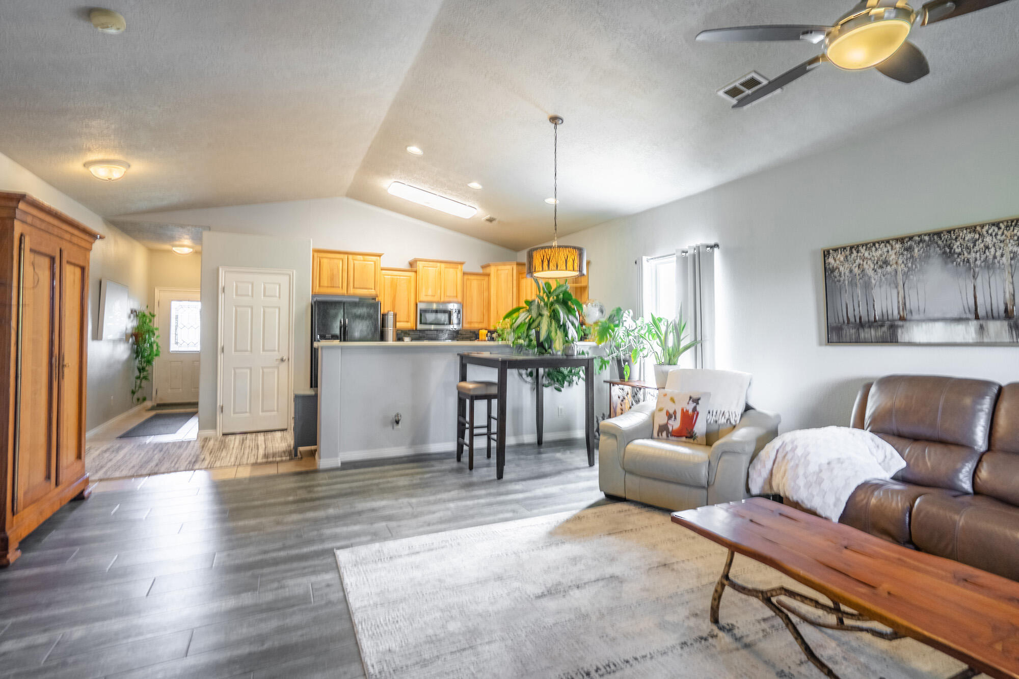 EMERALD RIDGE - Residential