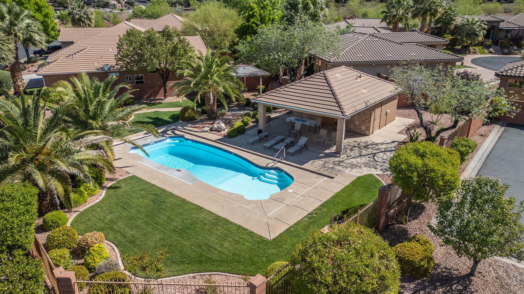 EMERALD RIDGE - Residential