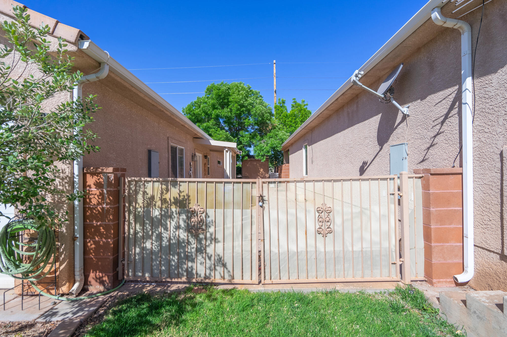 EMERALD RIDGE - Residential