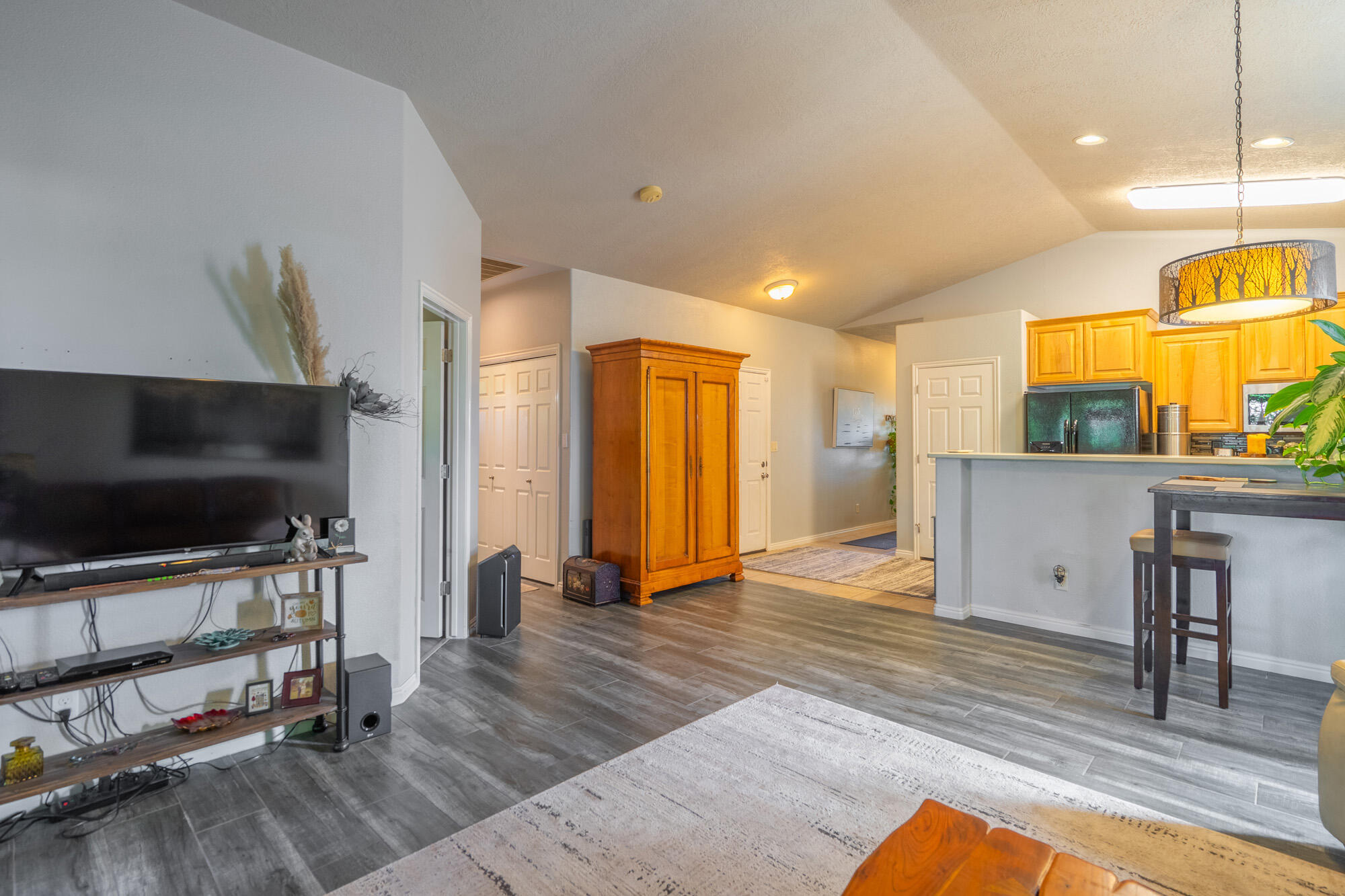 EMERALD RIDGE - Residential