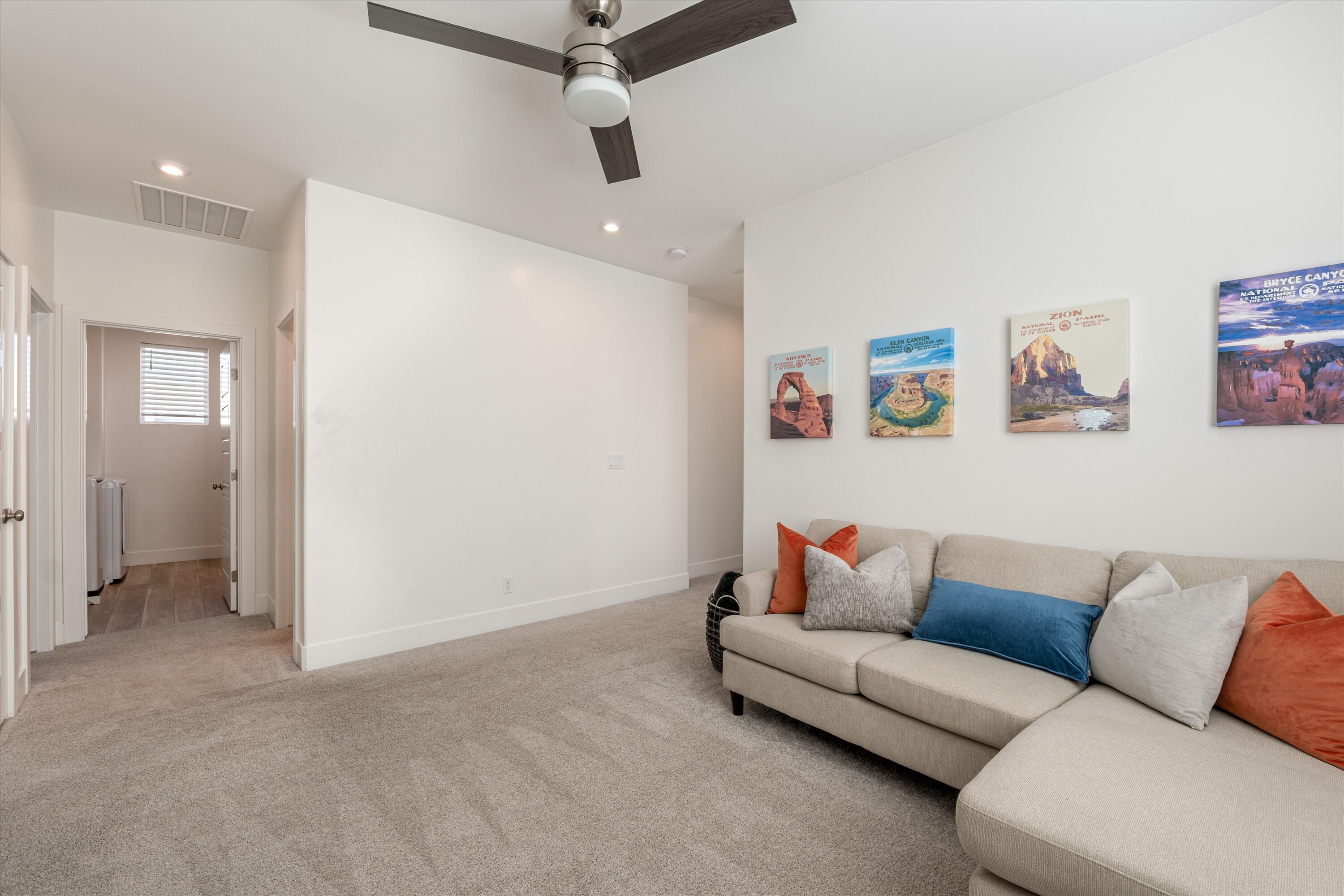 DESERT COLOR AUBURN HILLS - Residential
