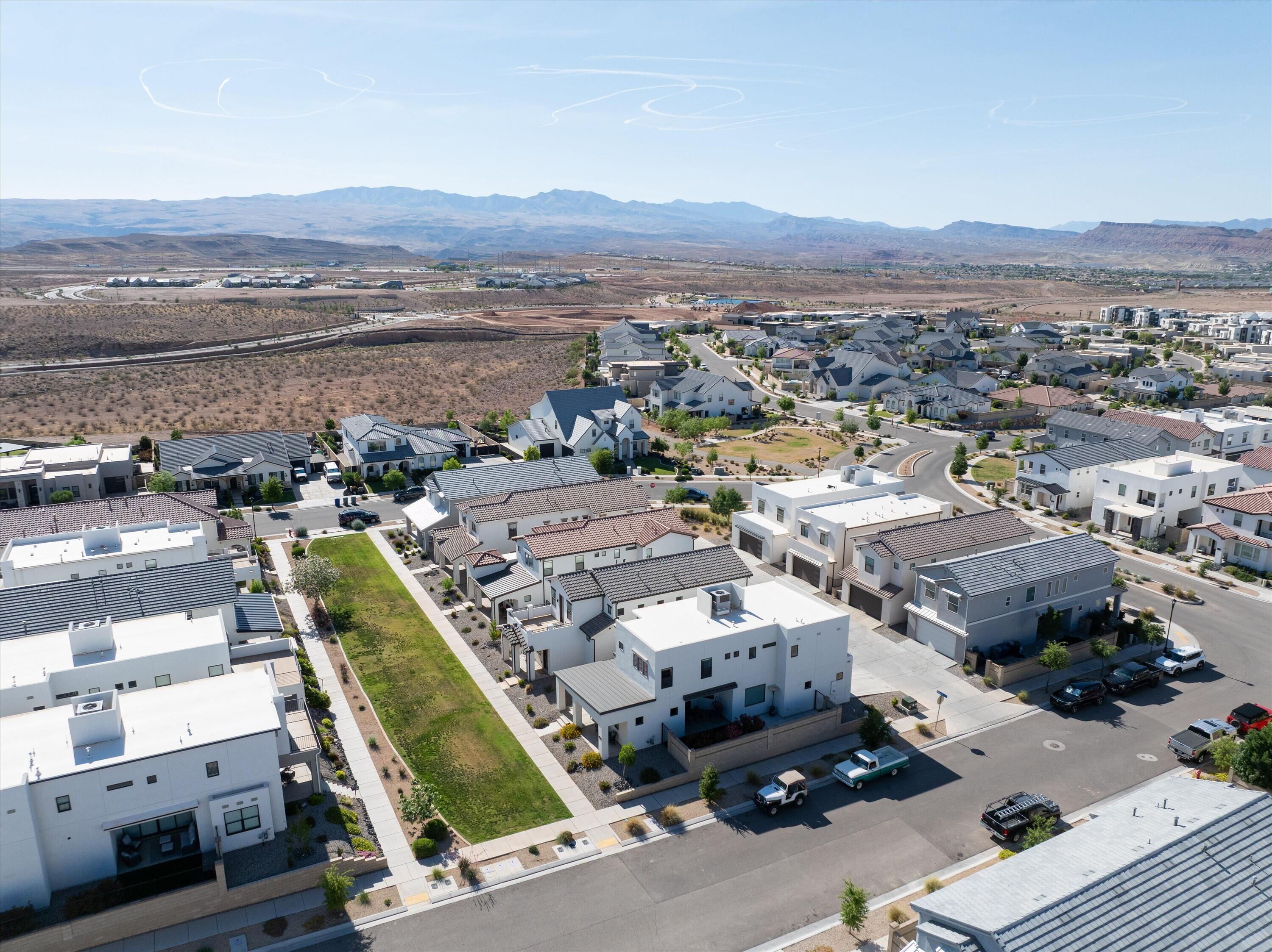 DESERT COLOR AUBURN HILLS - Residential