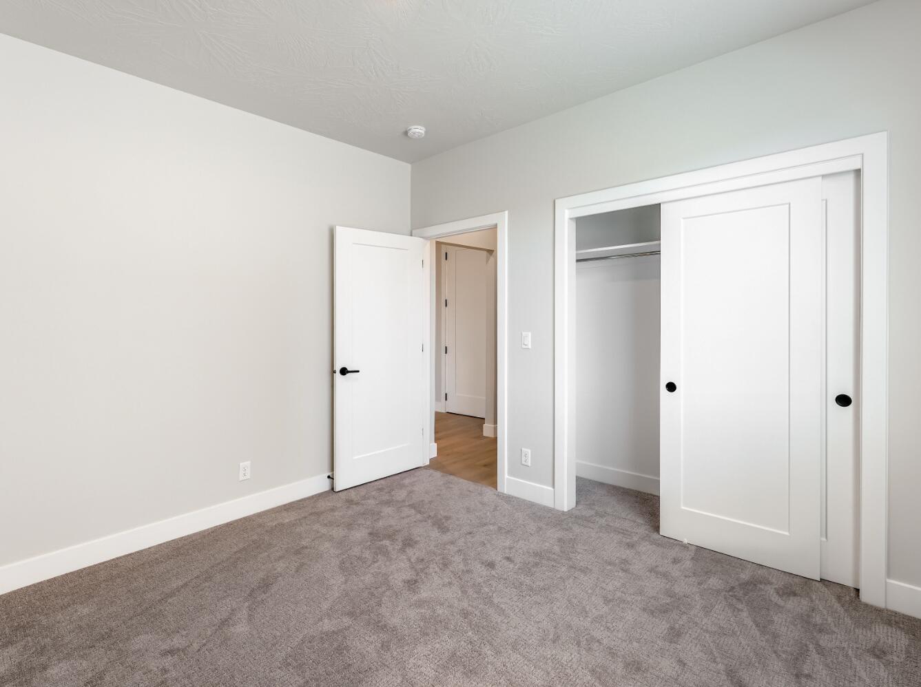 RISE AT CORAL CANYON - Residential
