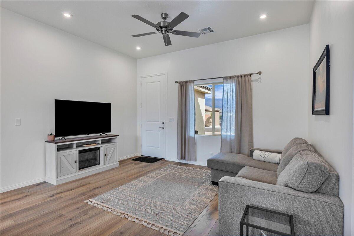 SEDERO AT DESERT SANDS - Residential