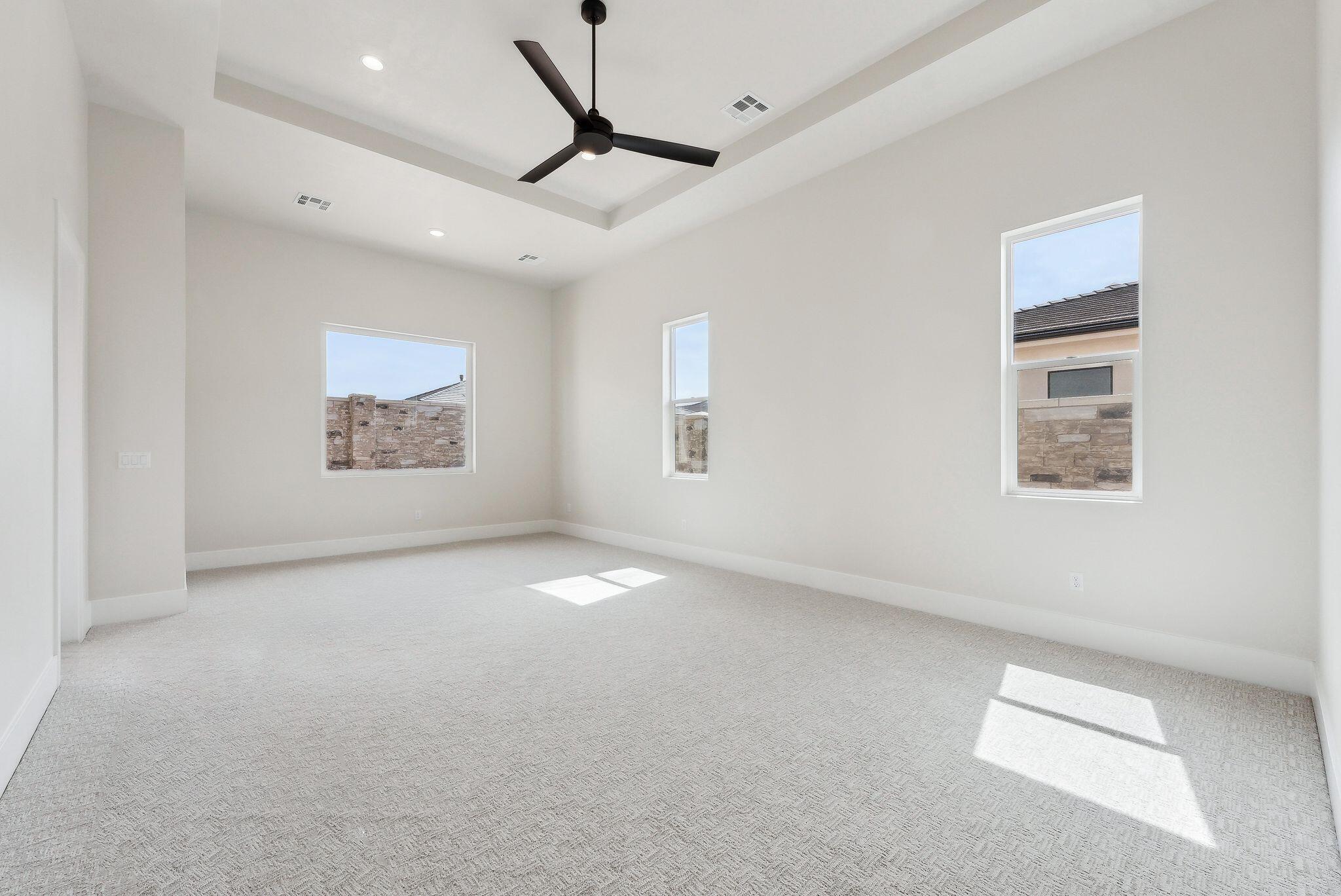 HAWKEYE POINTE SUB - Residential