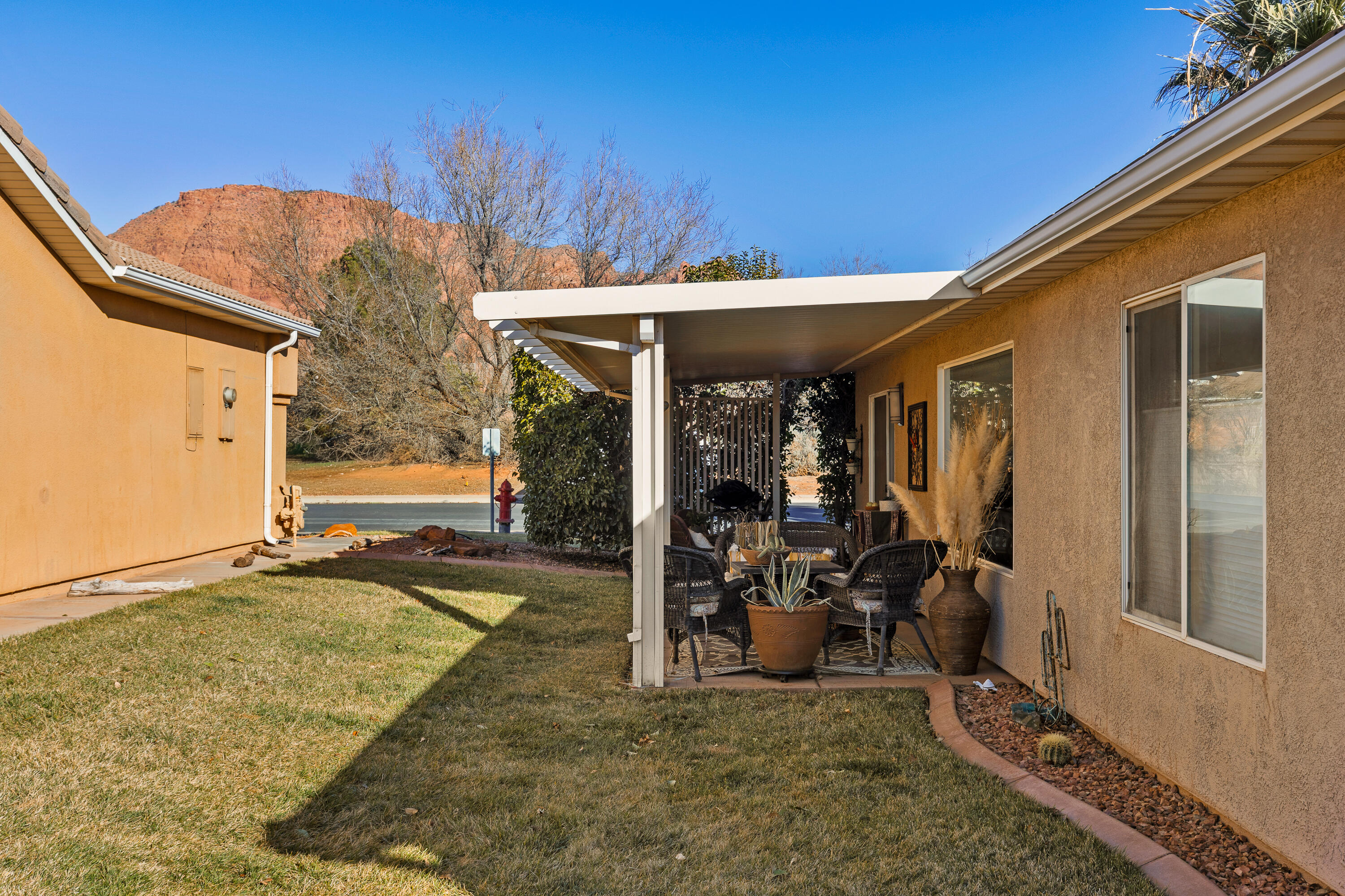 PADRE LAKES TOWNHOMES - Residential