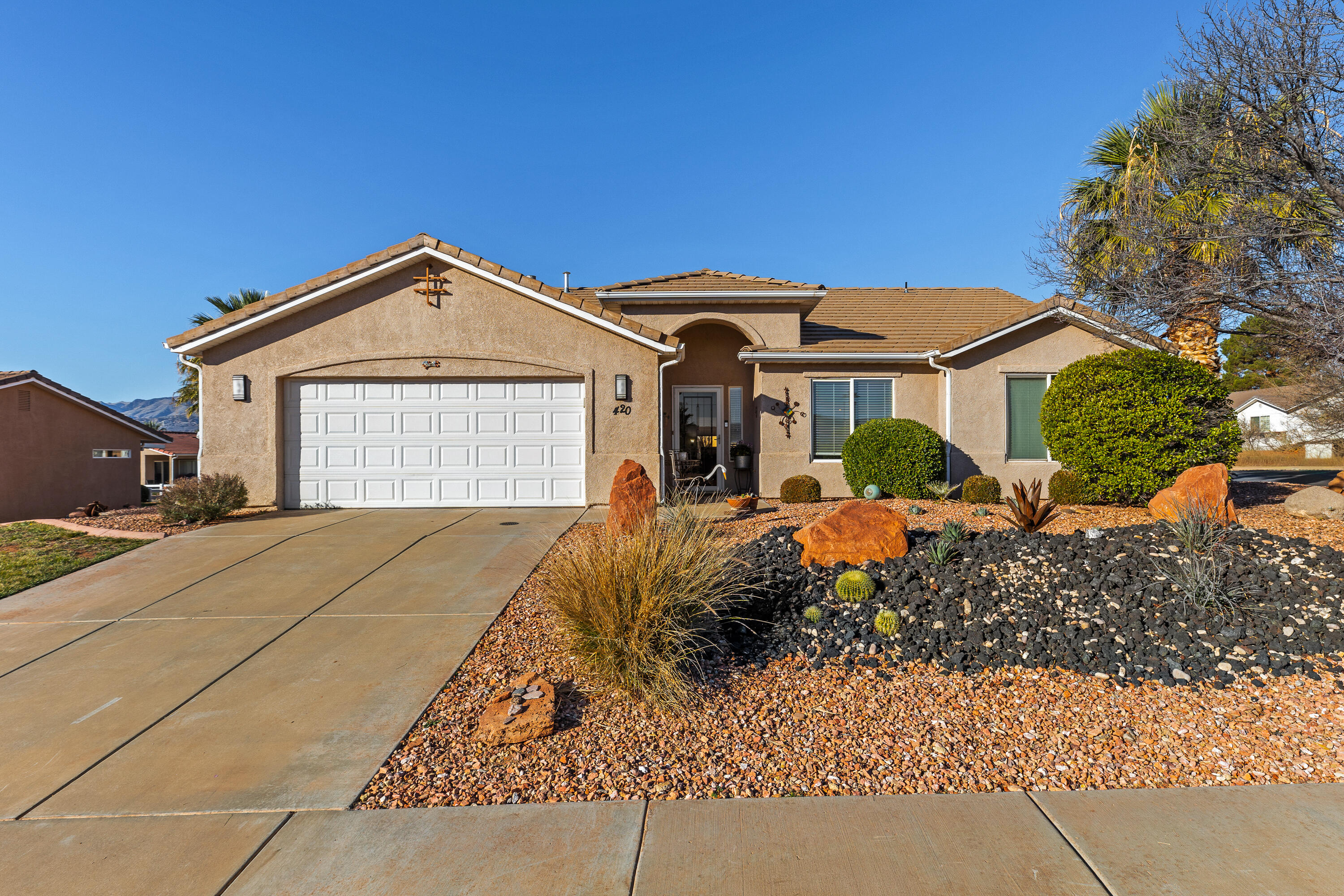 PADRE LAKES TOWNHOMES - Residential