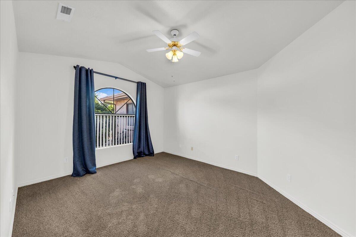 GREEN ACRES - Residential