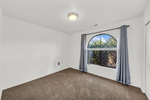 Tiny photo for 252 E 800 S, Ivins, UT 84738 (MLS # 26-271249)