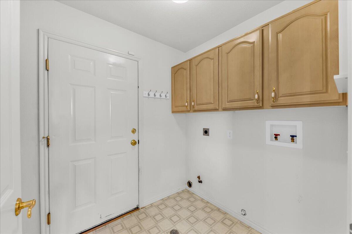 GREEN ACRES - Residential