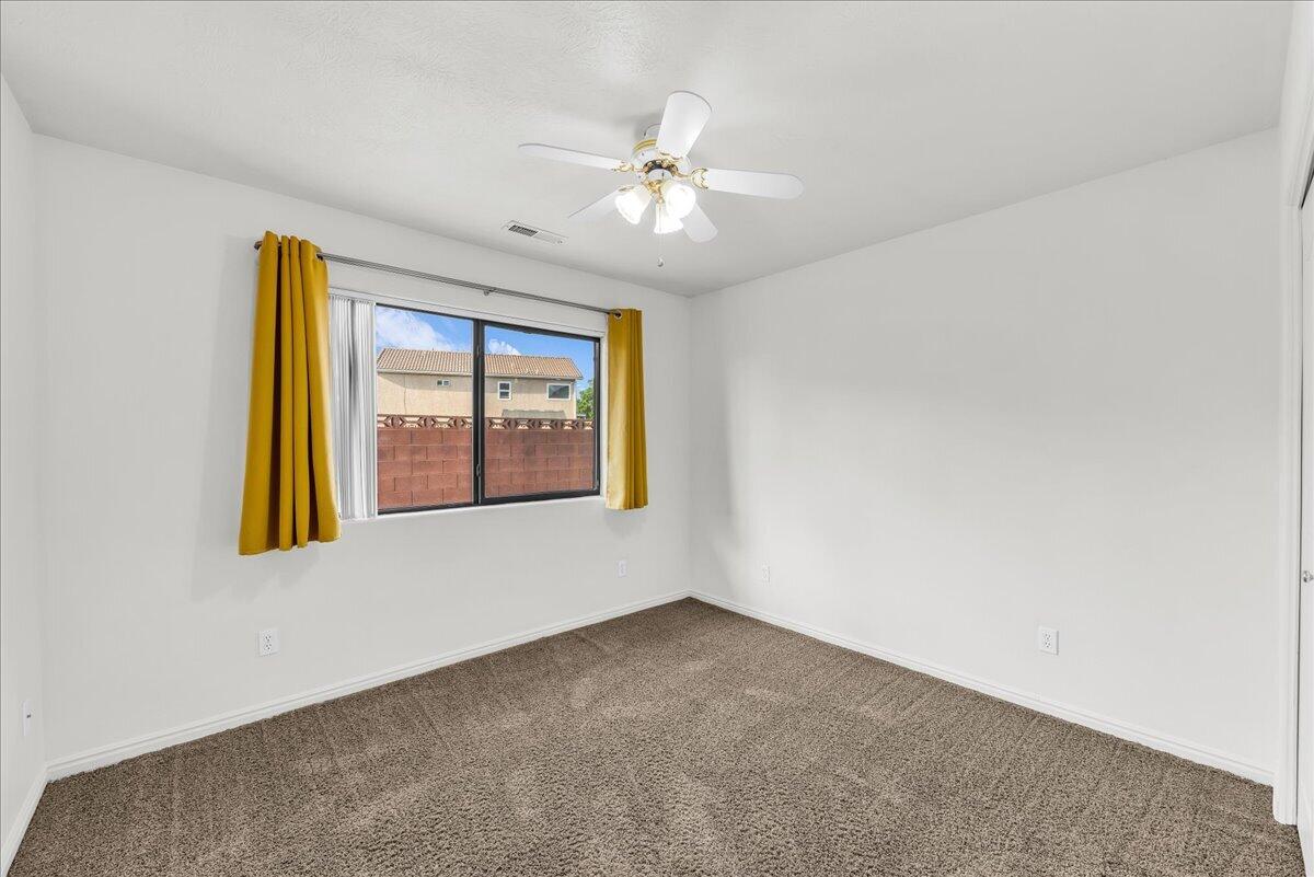 GREEN ACRES - Residential