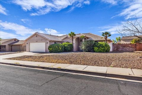 Tiny photo for 252 E 800 S, Ivins, UT 84738 (MLS # 26-271249)