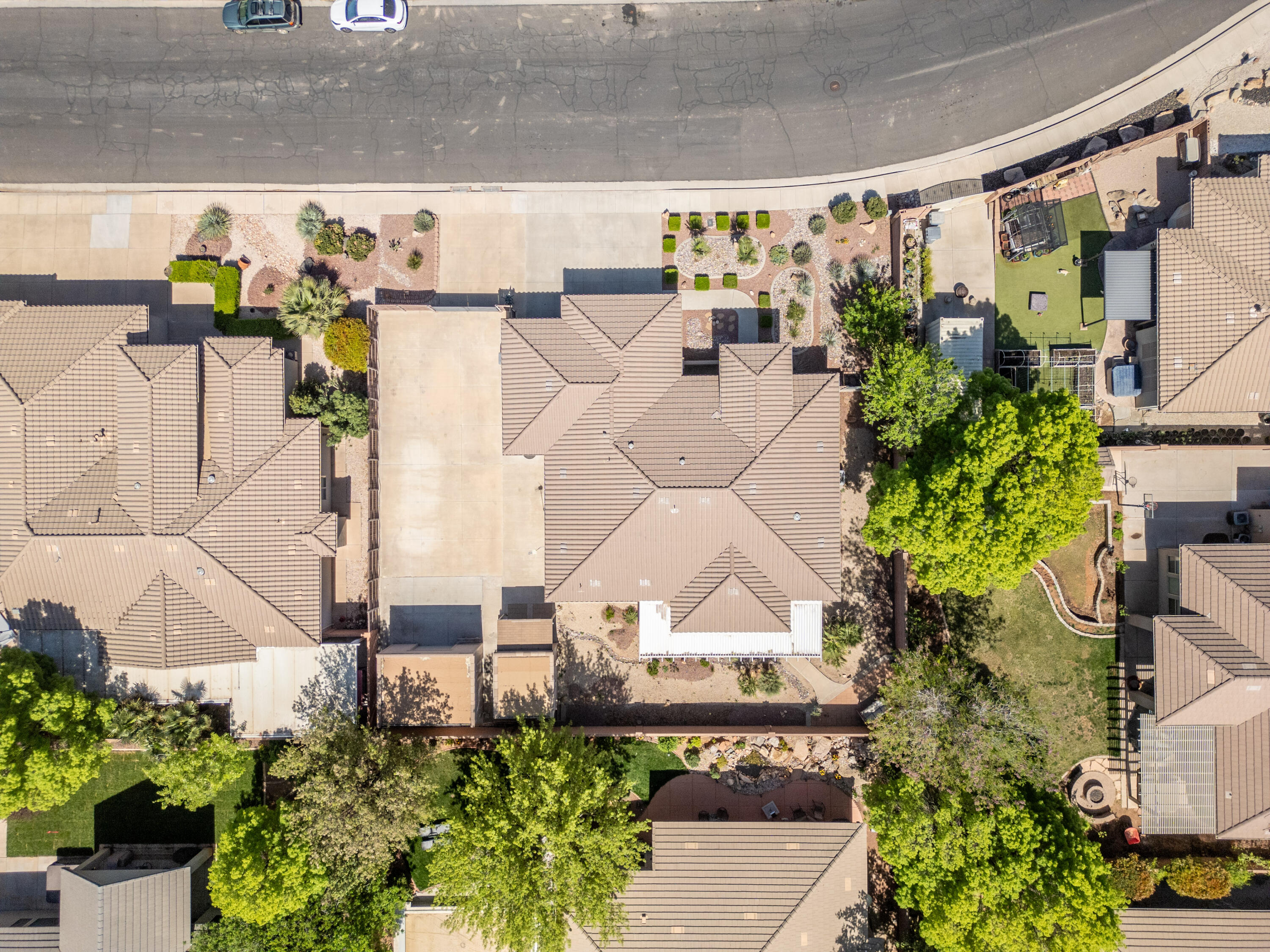 HERITAGE FIELDS - Residential