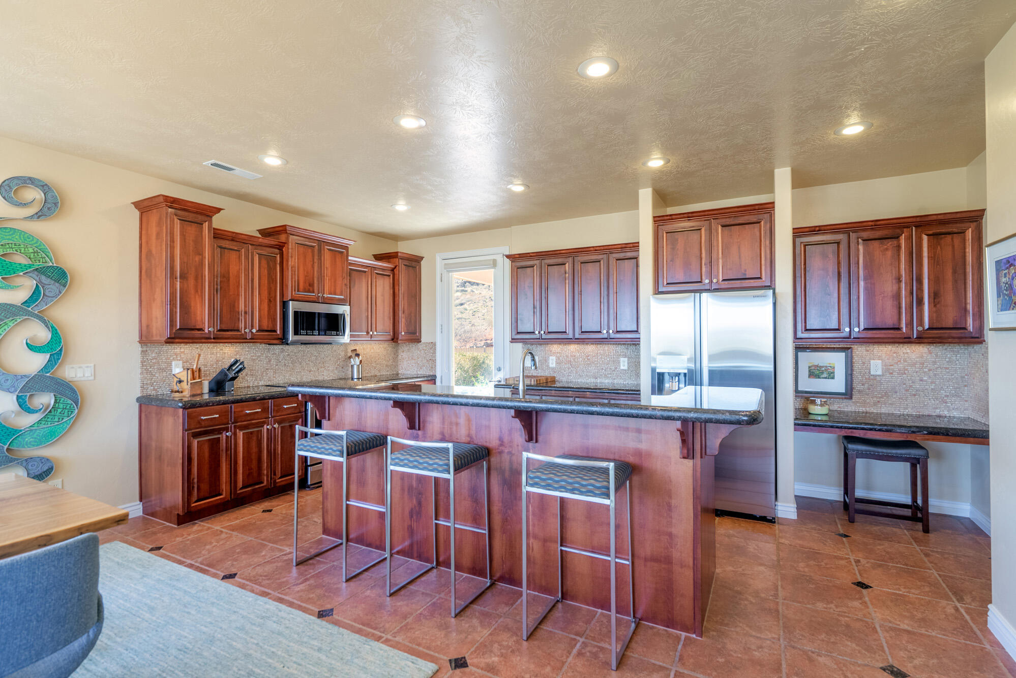 PRIMROSE POINT - Residential