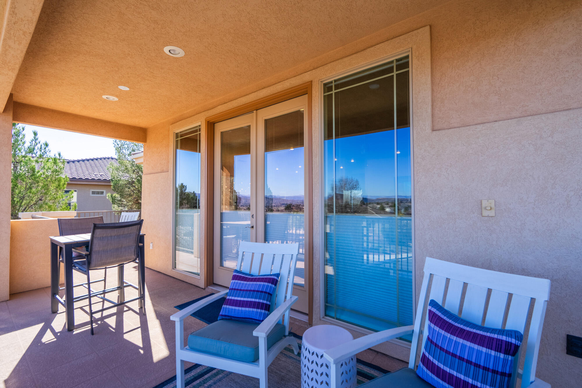 PRIMROSE POINT - Residential