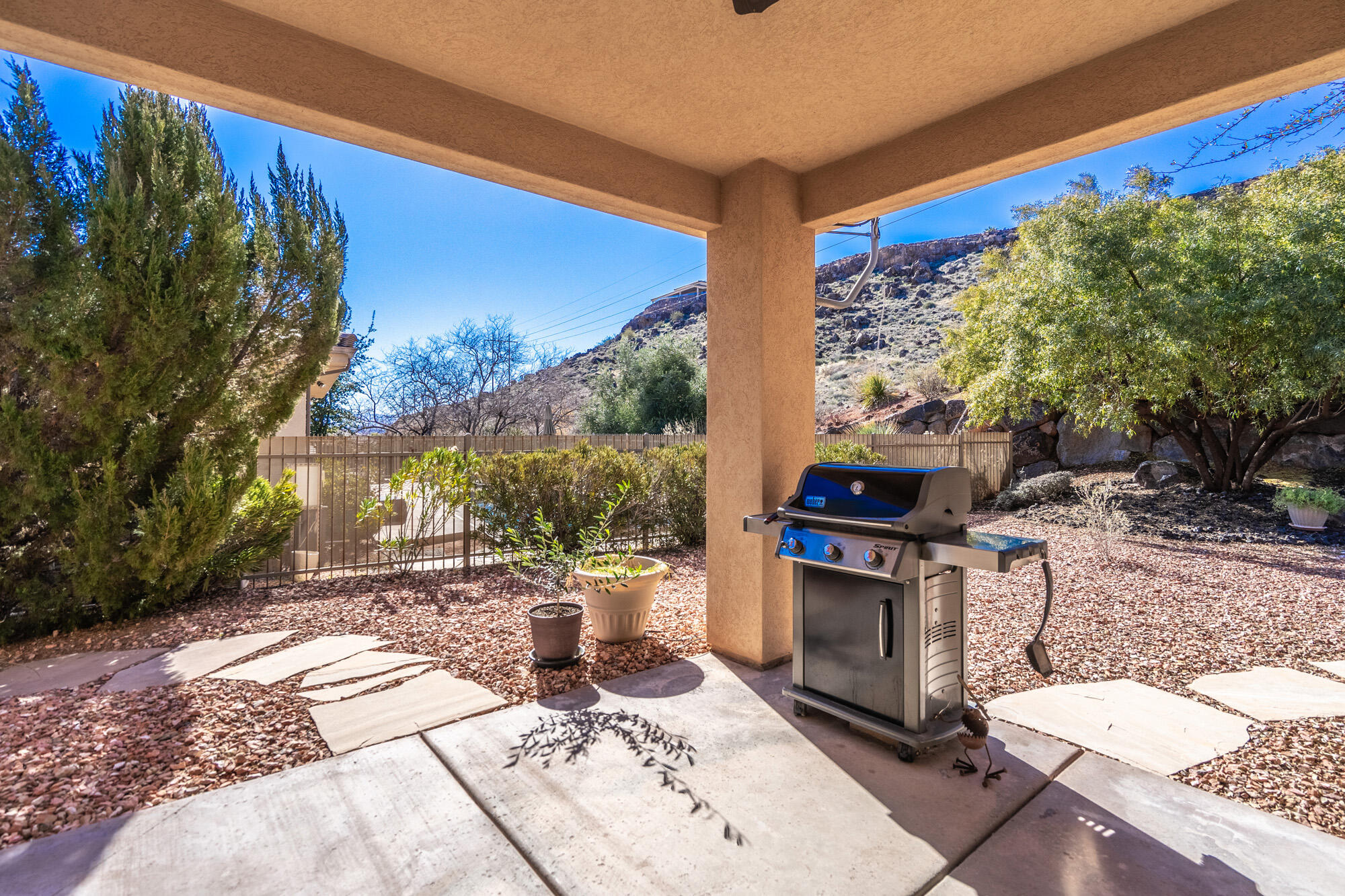 PRIMROSE POINT - Residential