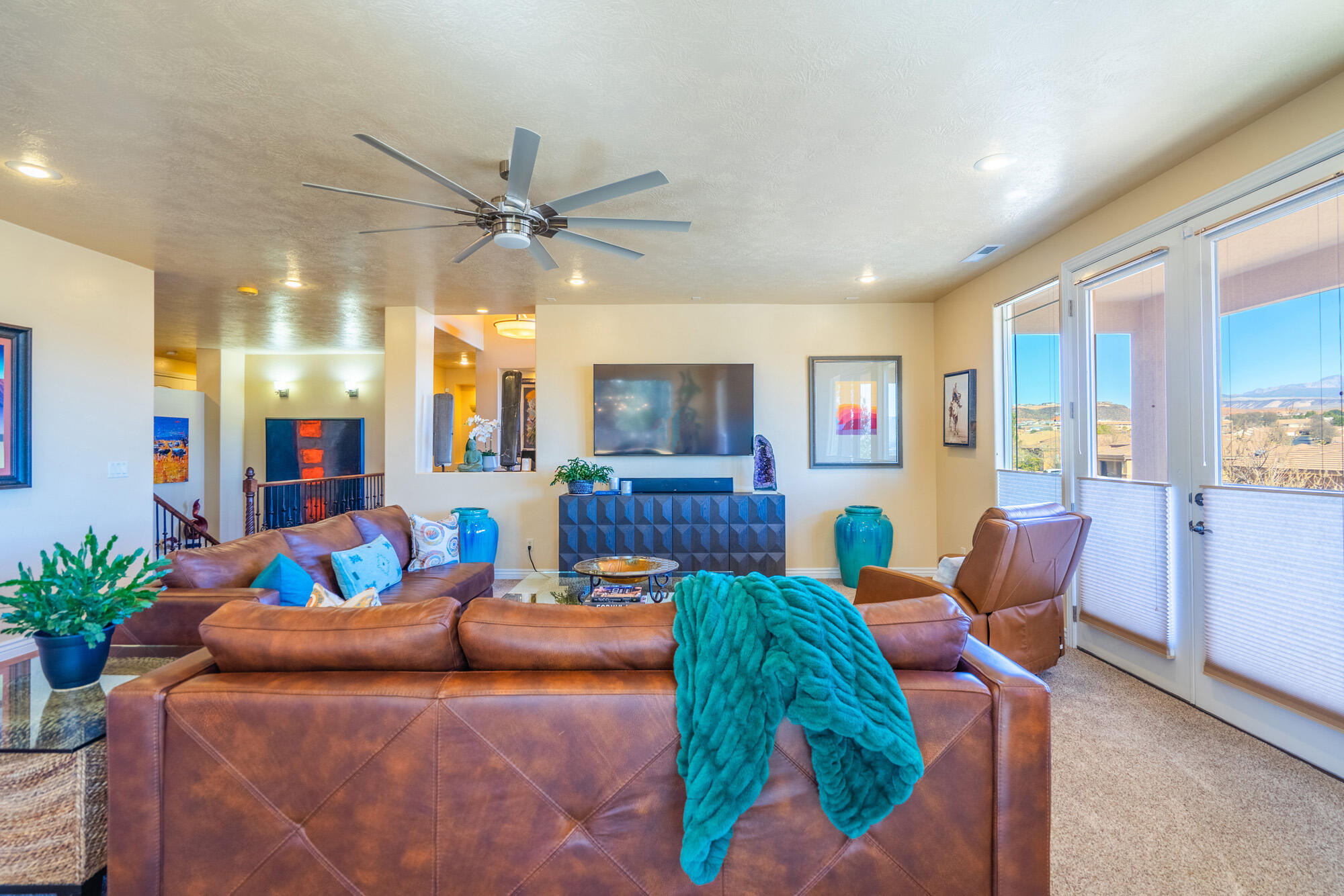 PRIMROSE POINT - Residential