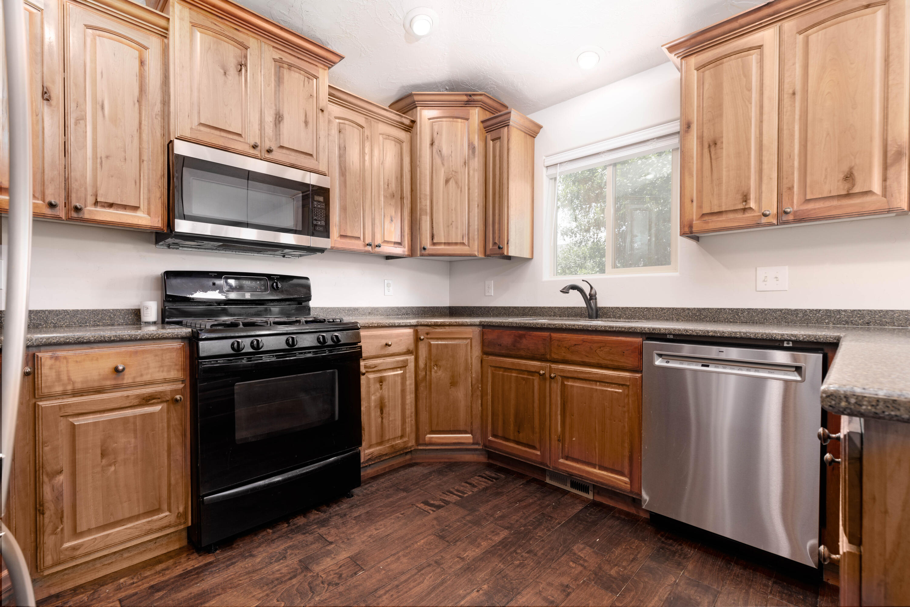 CHERRY ORCHARD - Residential