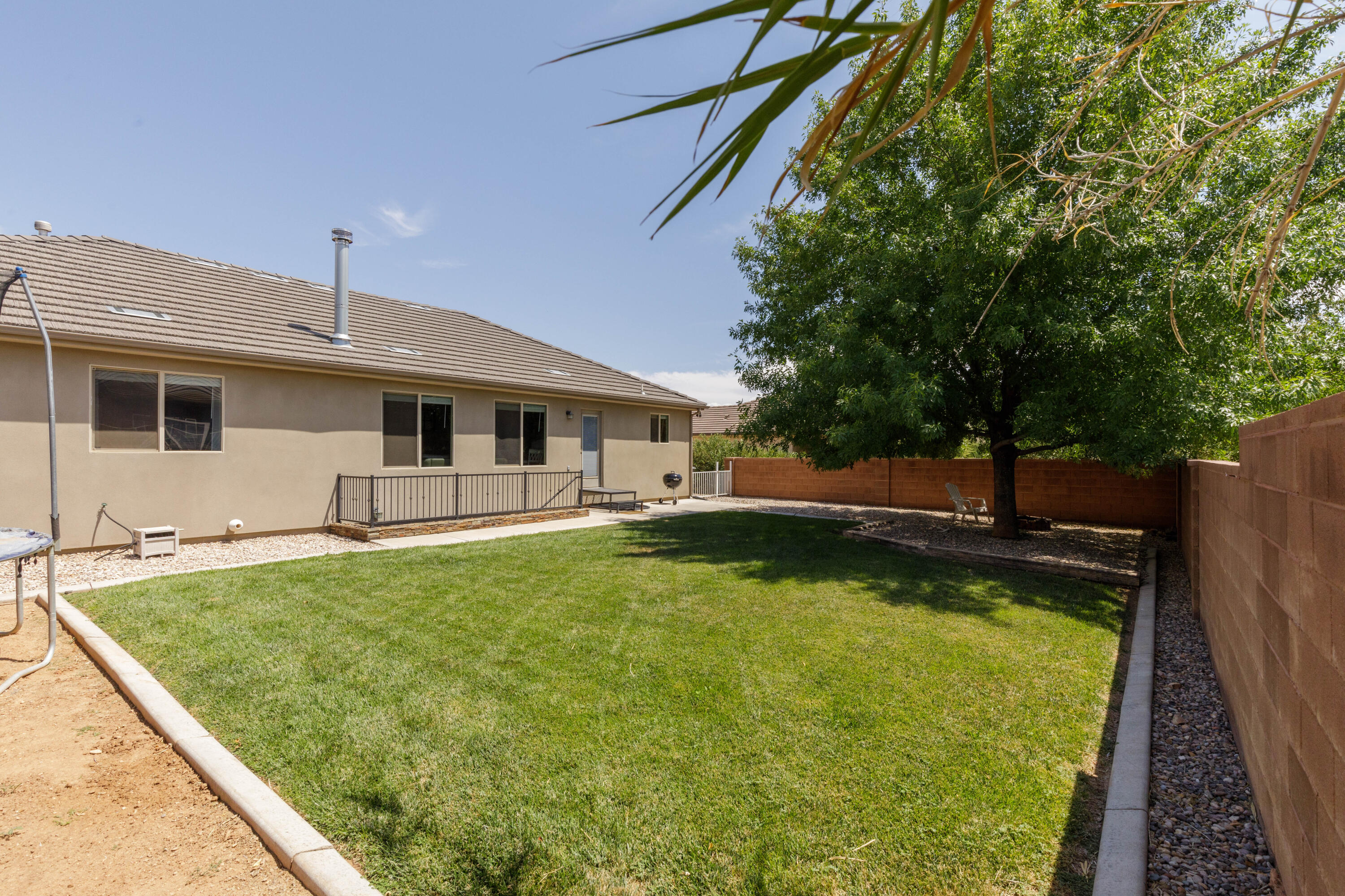 CHERRY ORCHARD - Residential