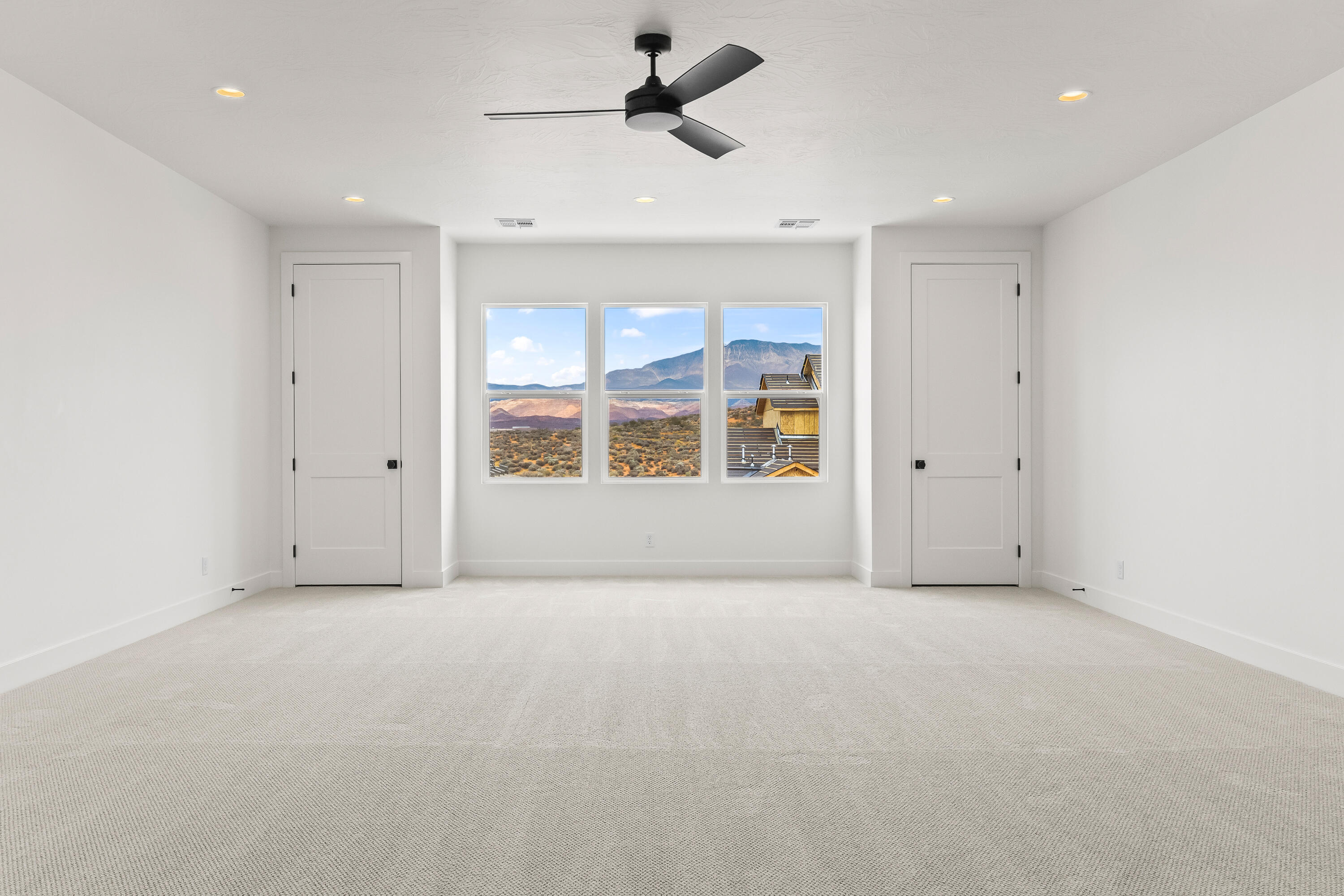 RED SANDS AT DESERT SANDS - Residential