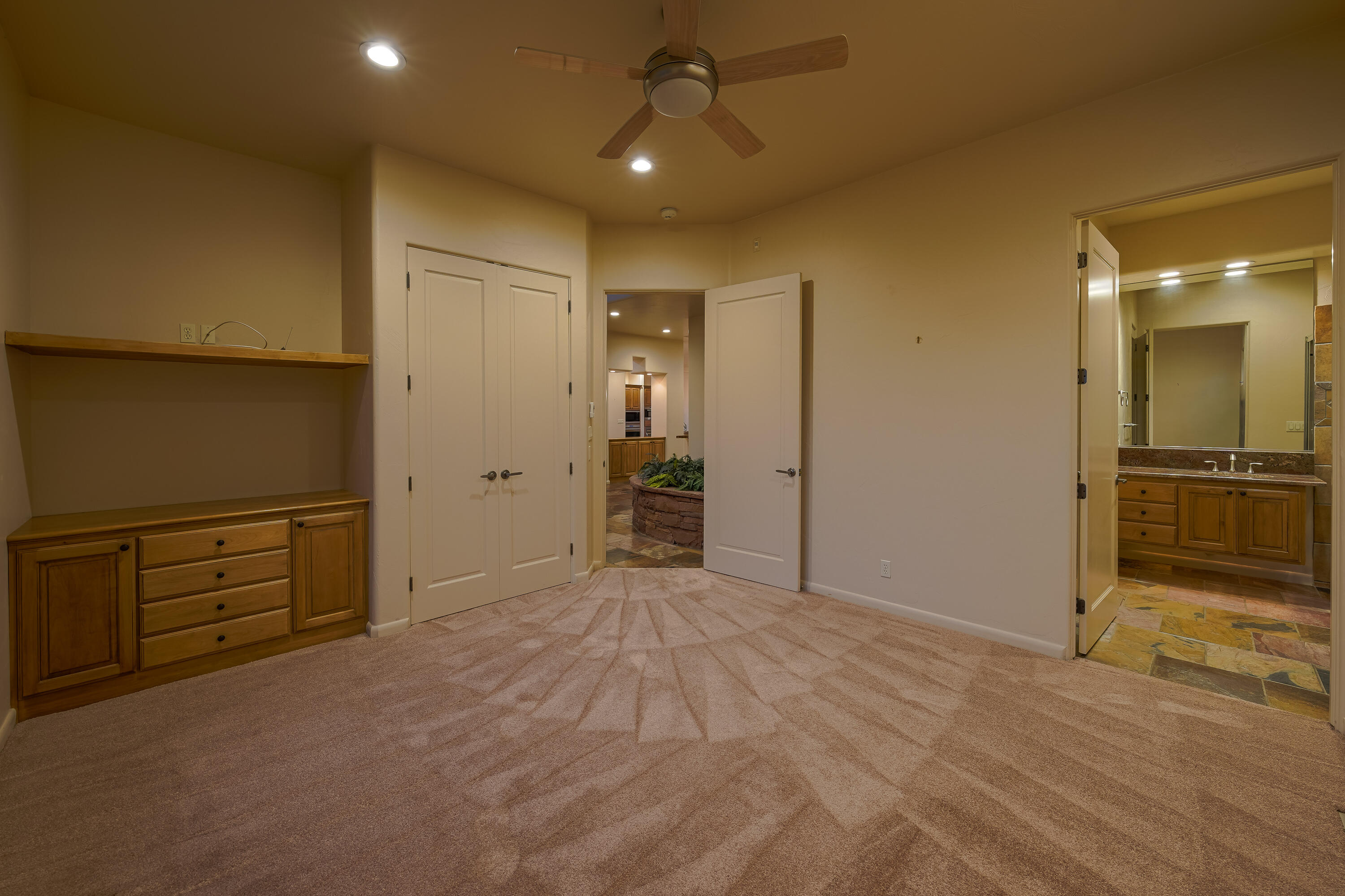 KACHINA SPRINGS AT ENTRADA - Residential