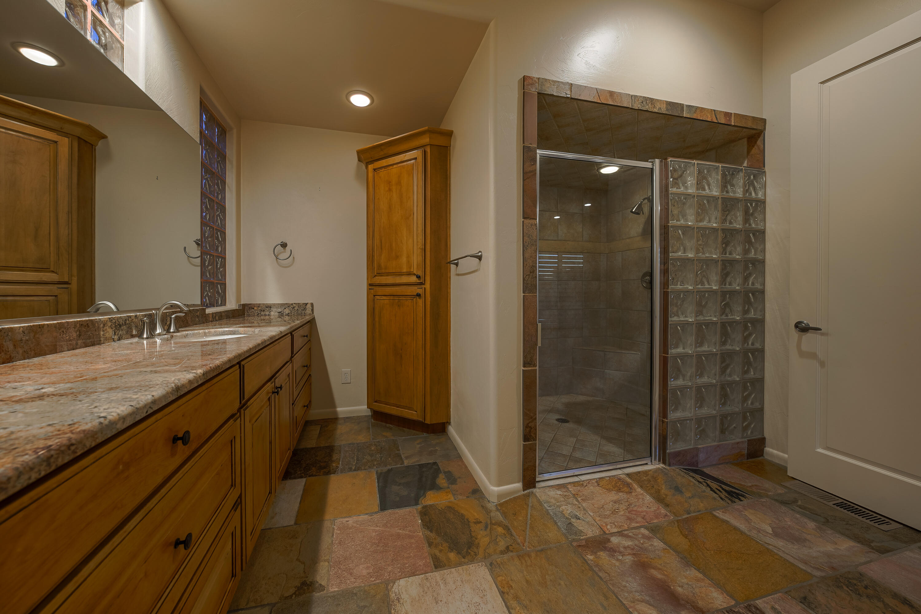 KACHINA SPRINGS AT ENTRADA - Residential