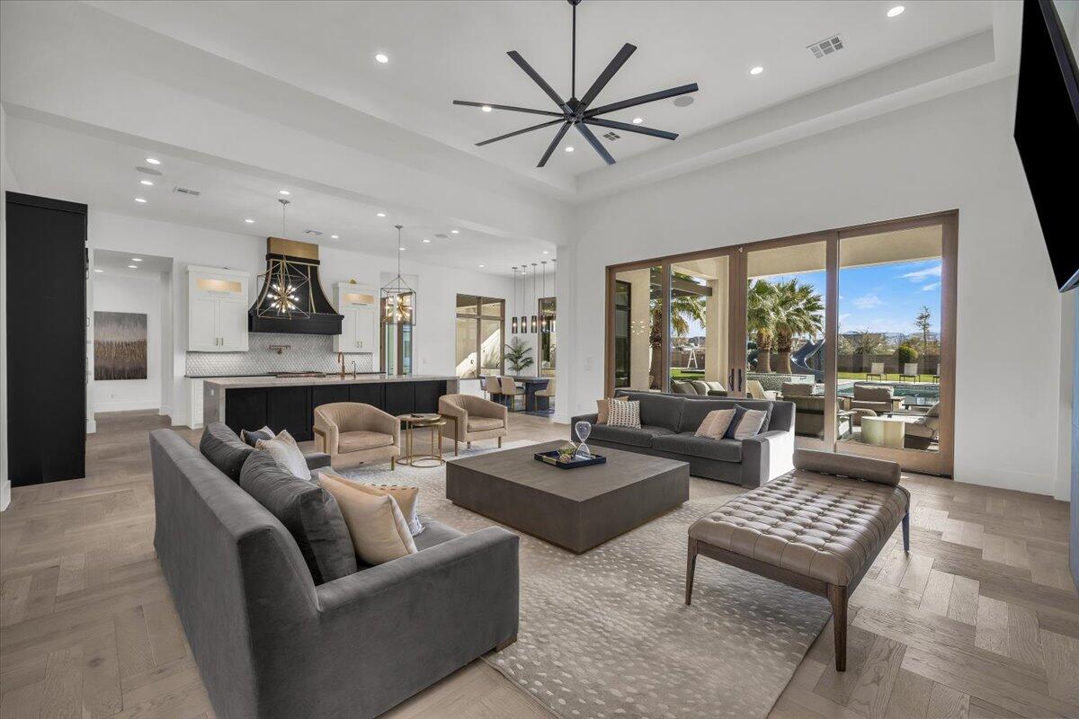 MEADOW VALLEY FARMS - Residential