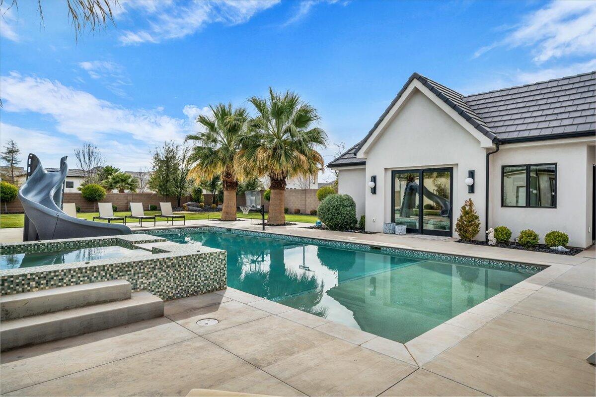 MEADOW VALLEY FARMS - Residential