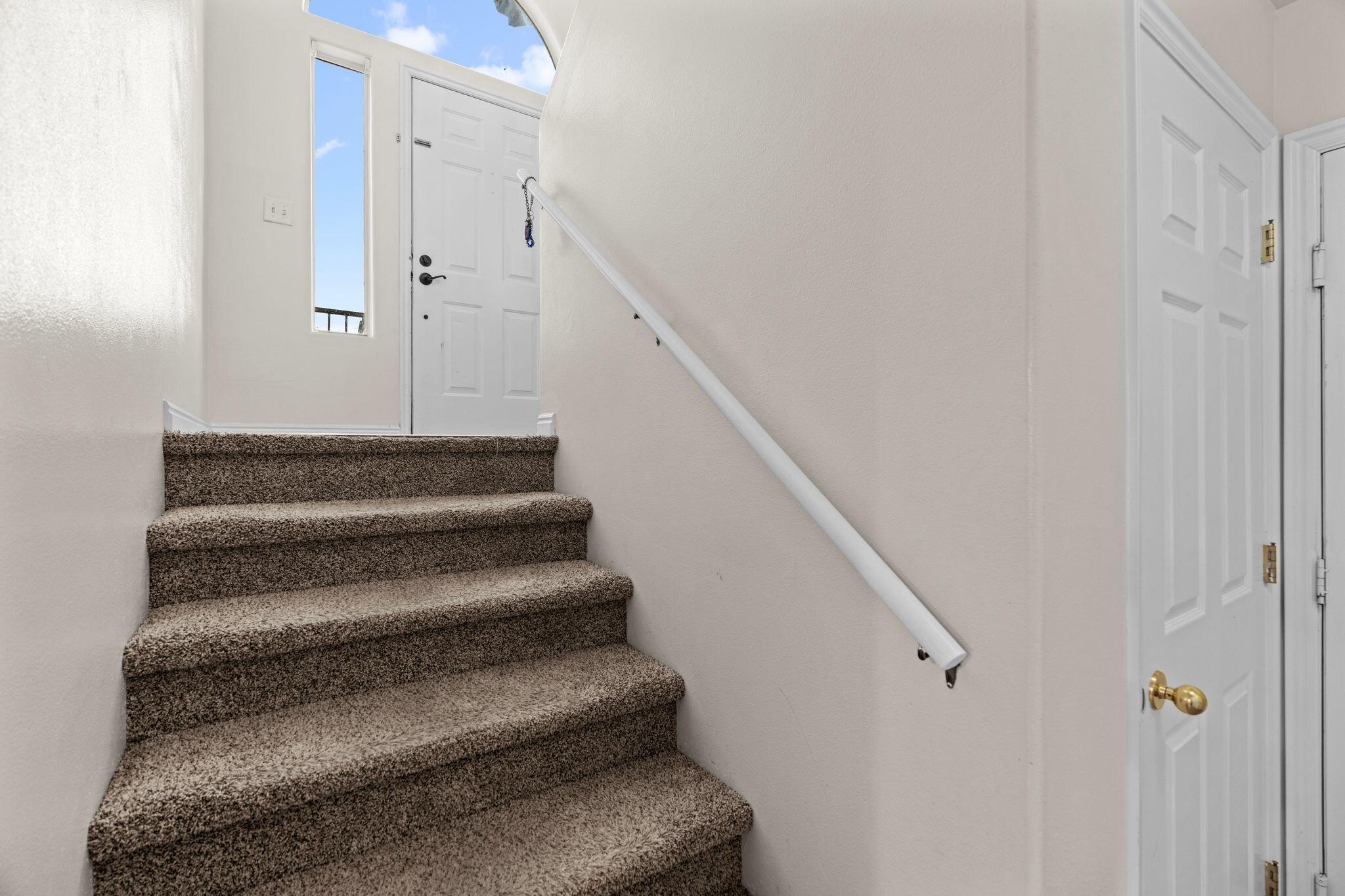 CANYON RIDGE - Residential