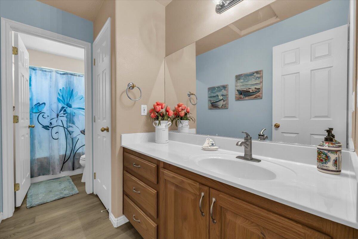 RIDGEPOINTE - Residential