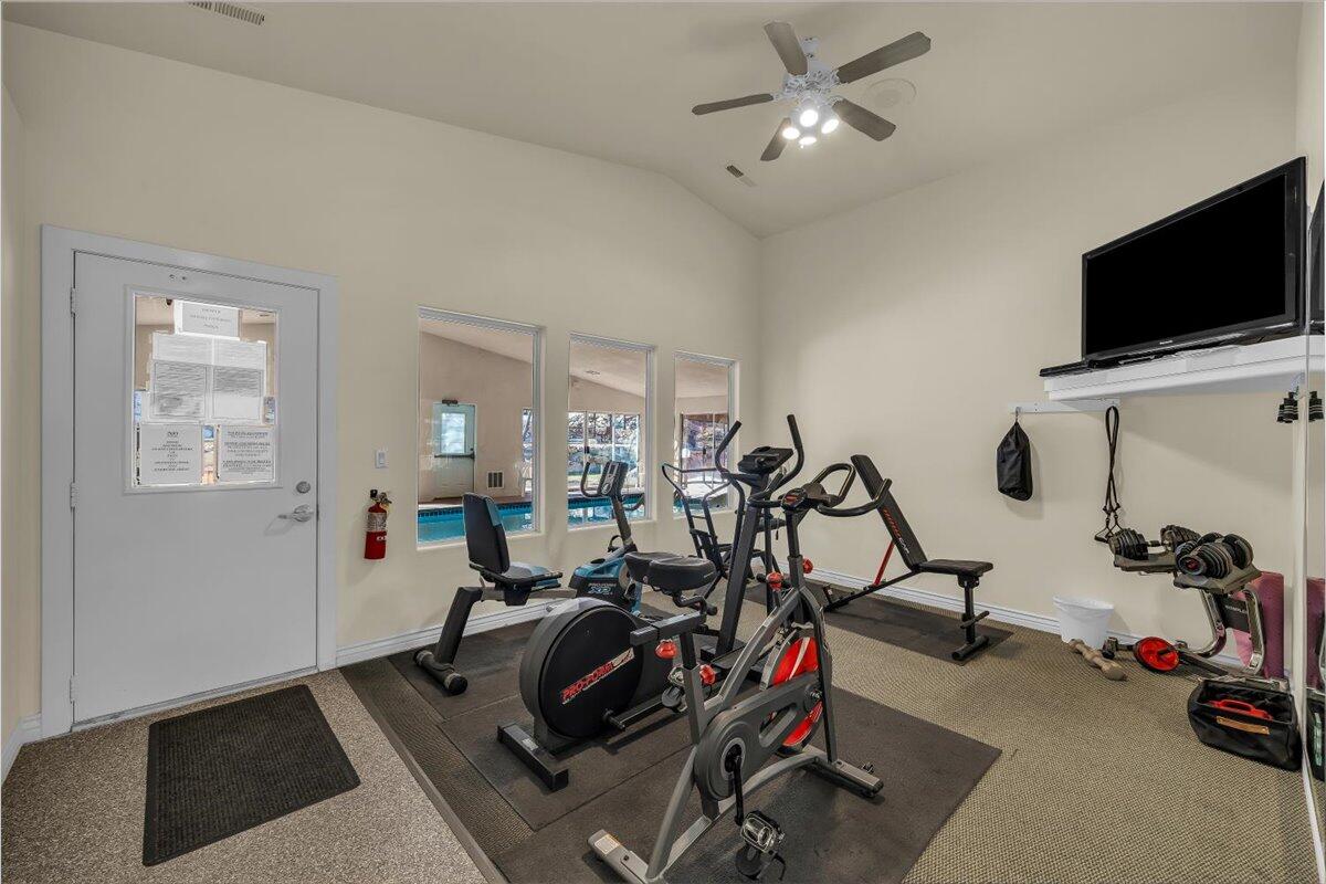 RIDGEPOINTE - Residential