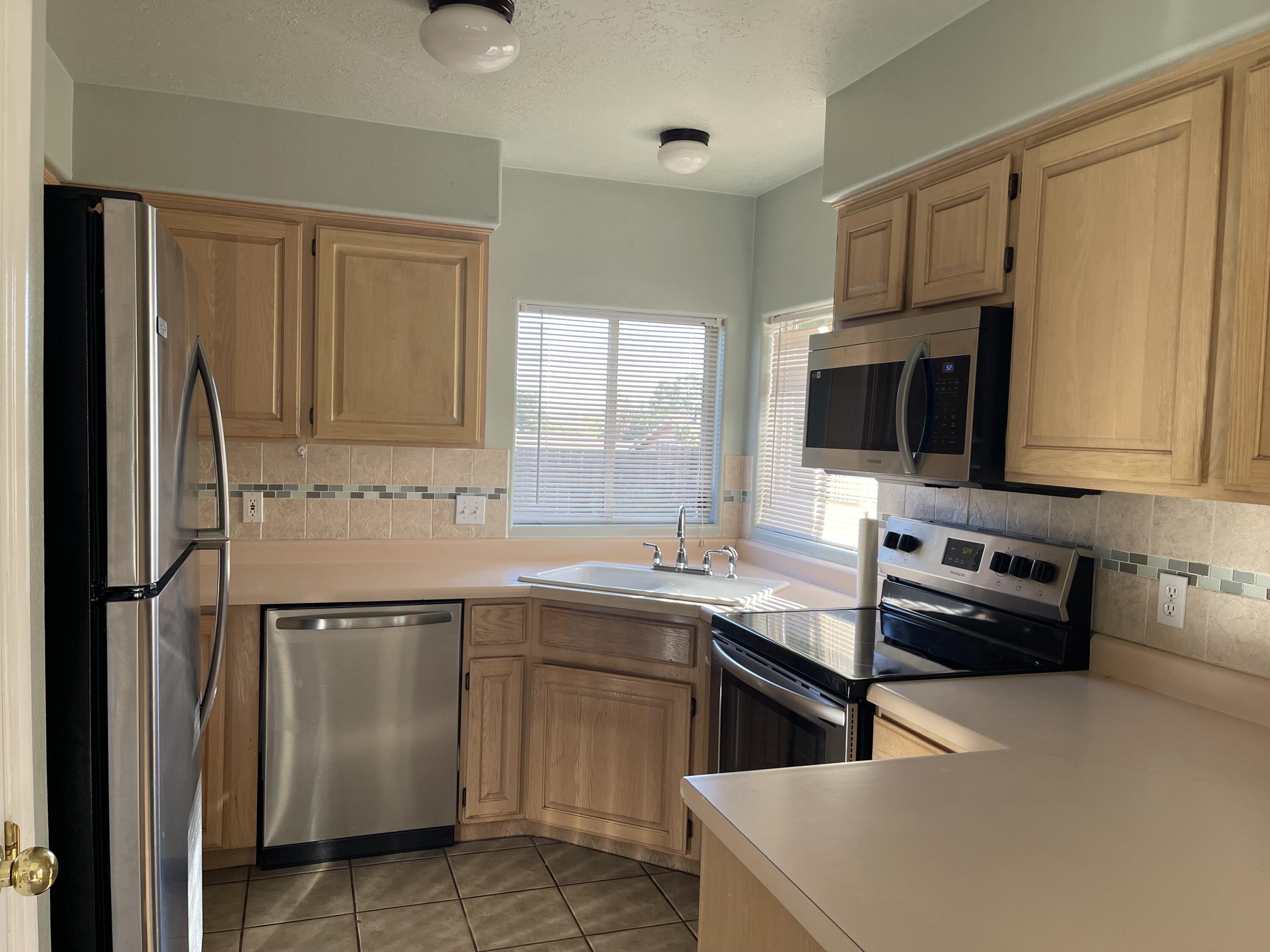 RIDGEVIEW - Residential