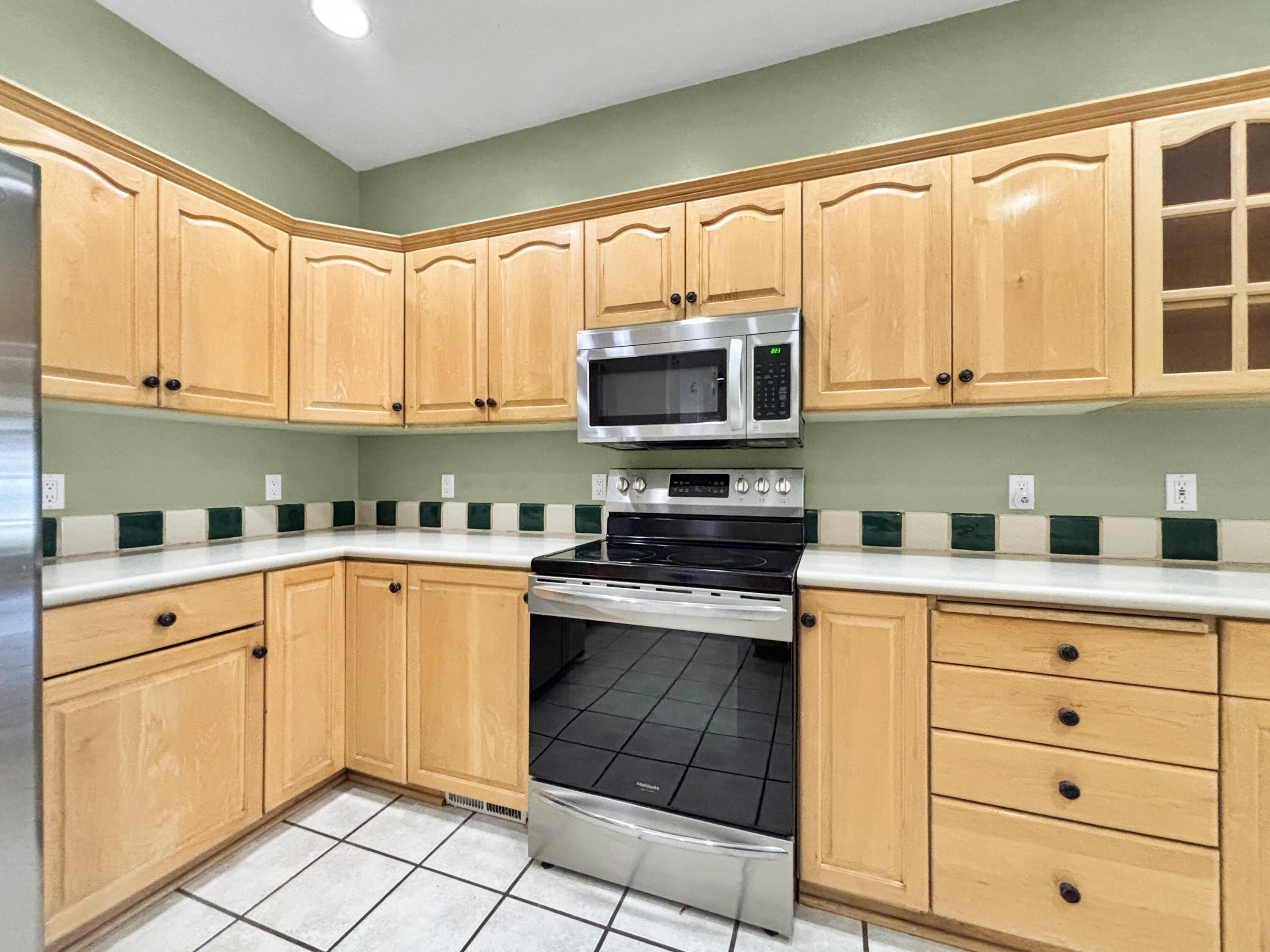 PINE VIEW ESTATES - Residential