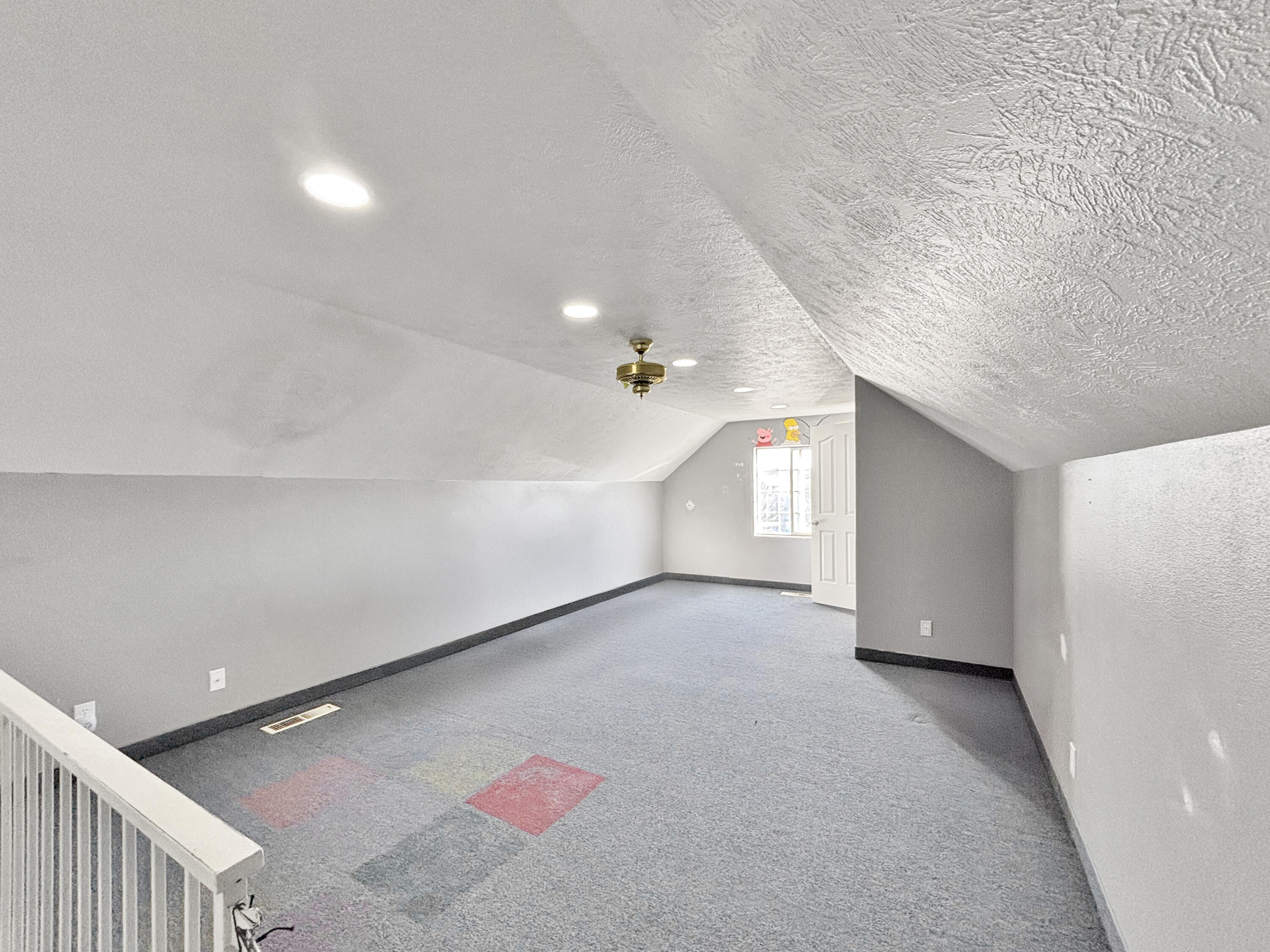 PINE VIEW ESTATES - Residential