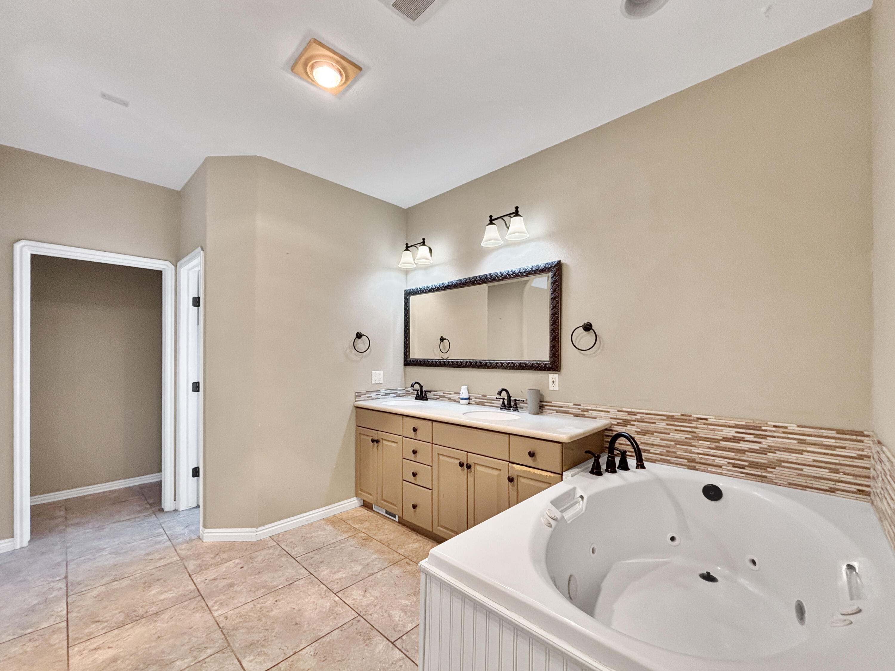 PINE VIEW ESTATES - Residential