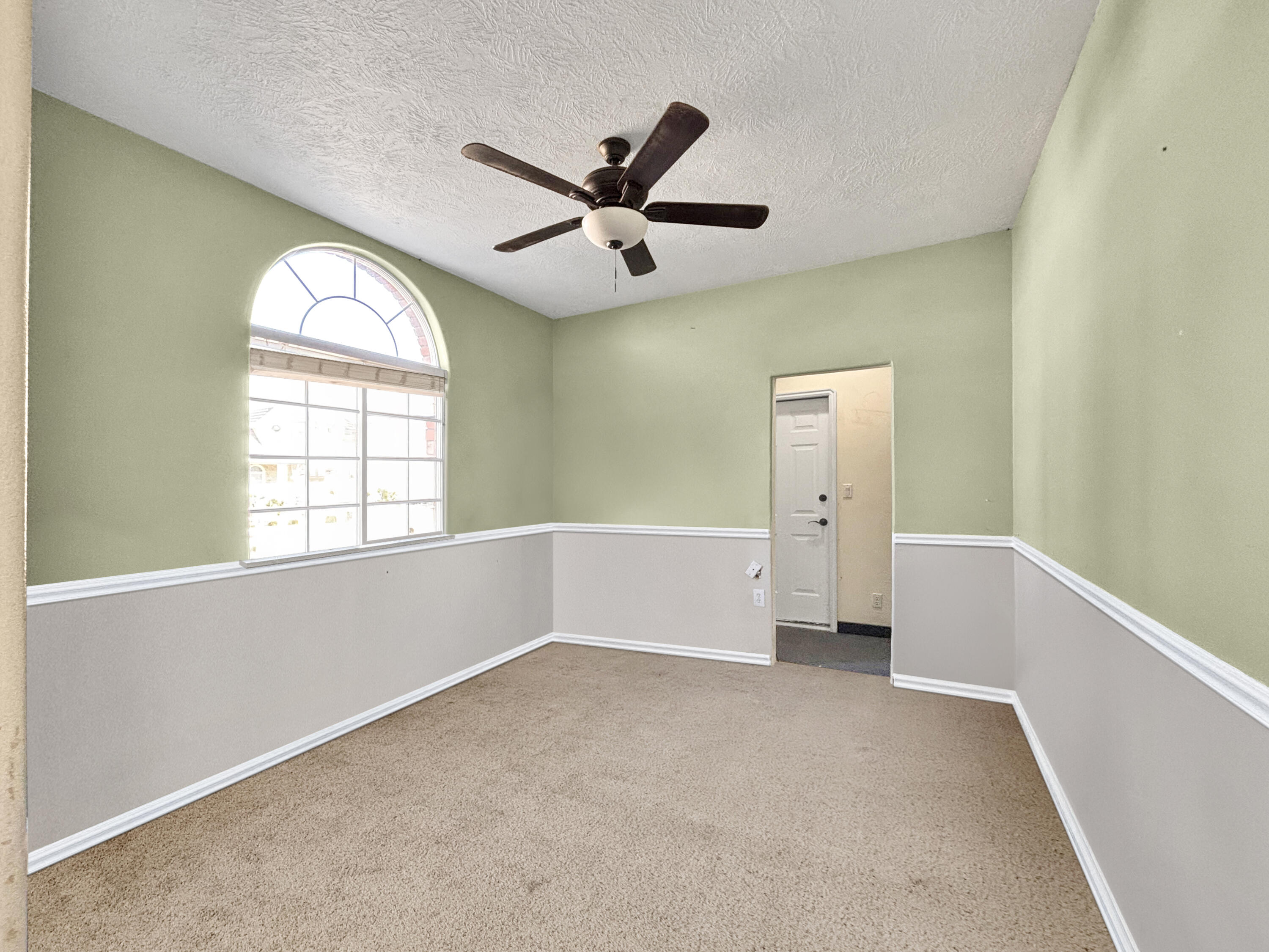 PINE VIEW ESTATES - Residential